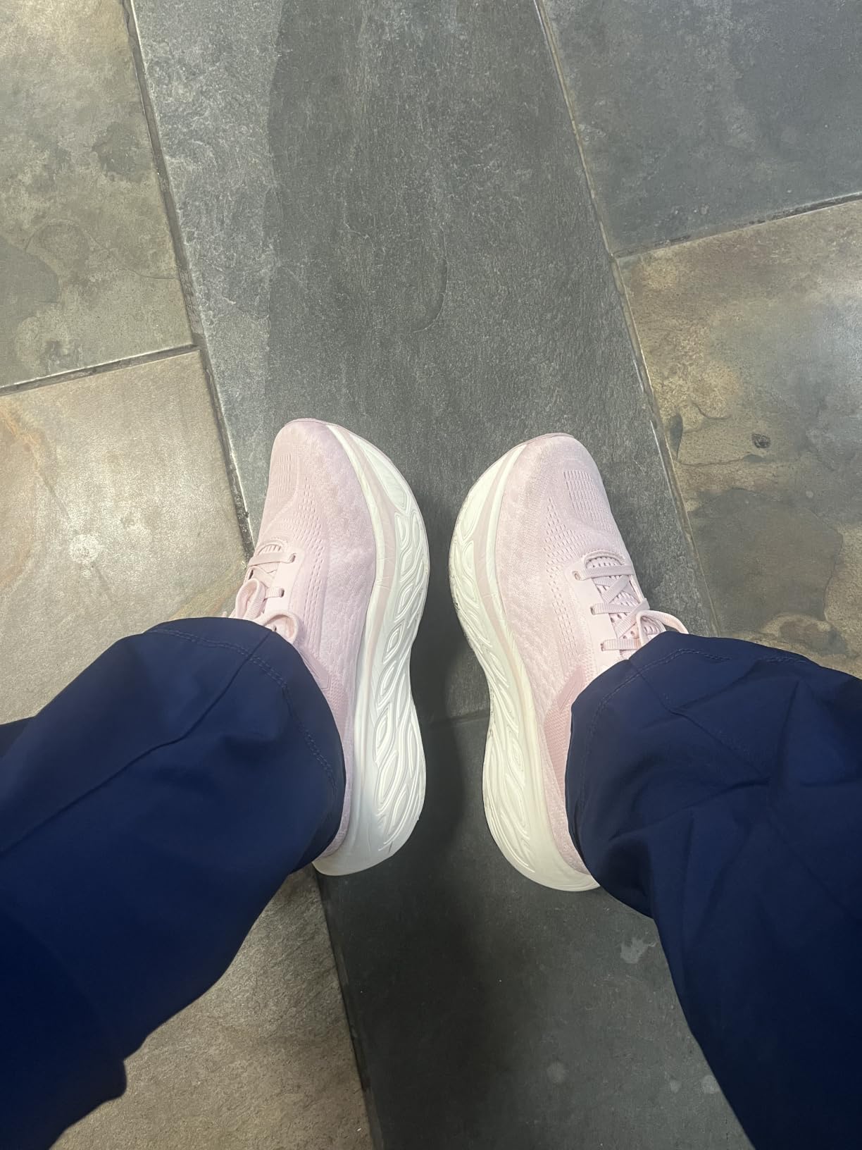 New Balance Women's Fresh Foam X 1080 V14 Shoes customer photo 2