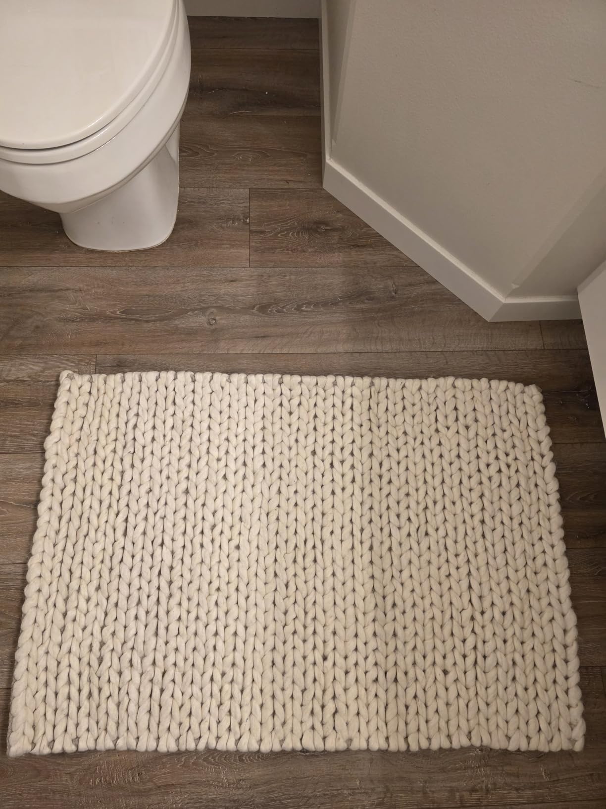 FRELISH DECOR Wool Cotton 6'x9' Area Rug for Living Room & Bedroom - Ivory | Handwoven Braided Chunky Knit Cable Rugs, Farmhouse Contemporary Area Rug customer photo 2