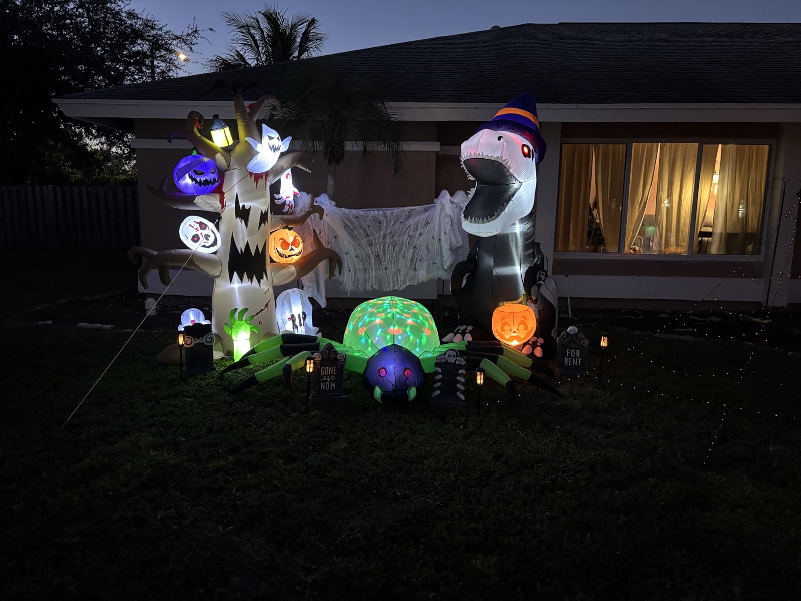 COMIN 9FT Halloween Inflatables Decorations Green Spider Yard LEDs Decor | Built-in LEDs and green scary spider design for Halloween lawn, garden, porch and party displays customer photo 1