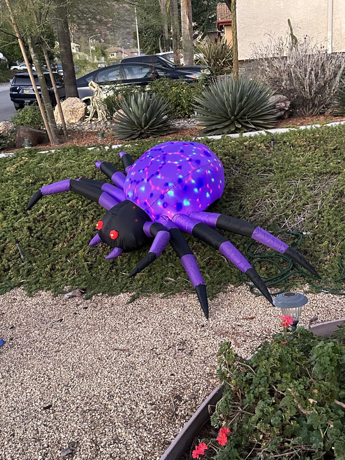 COMIN 9FT Halloween Inflatables Decorations Green Spider Yard LEDs Decor | Built-in LEDs and green scary spider design for Halloween lawn, garden, porch and party displays customer photo 2
