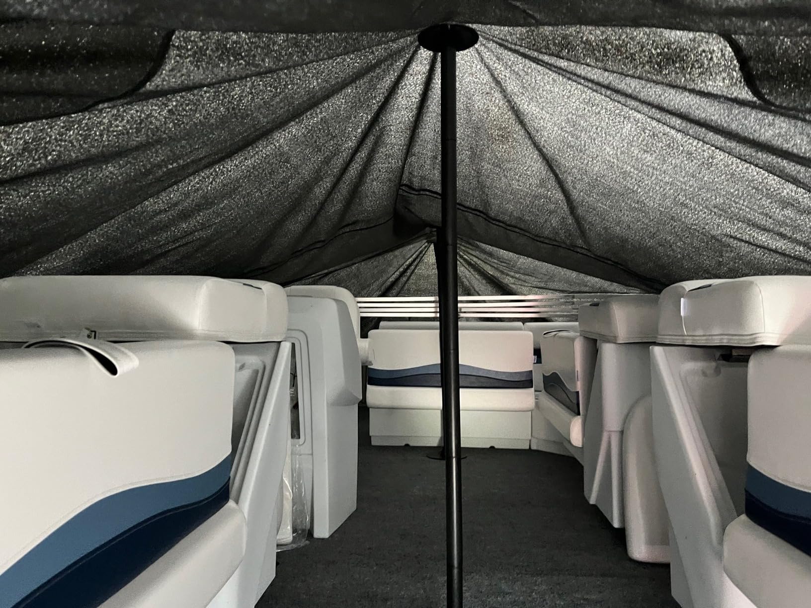1200D Heavy-Duty Pontoon Boat Cover, Metal Windproof Buckle Straps Waterproof Fade and Tear Resistant Trailerable UV-Proof Pontoon Covers Fit 25ft-28ft Long (Black) customer photo 2