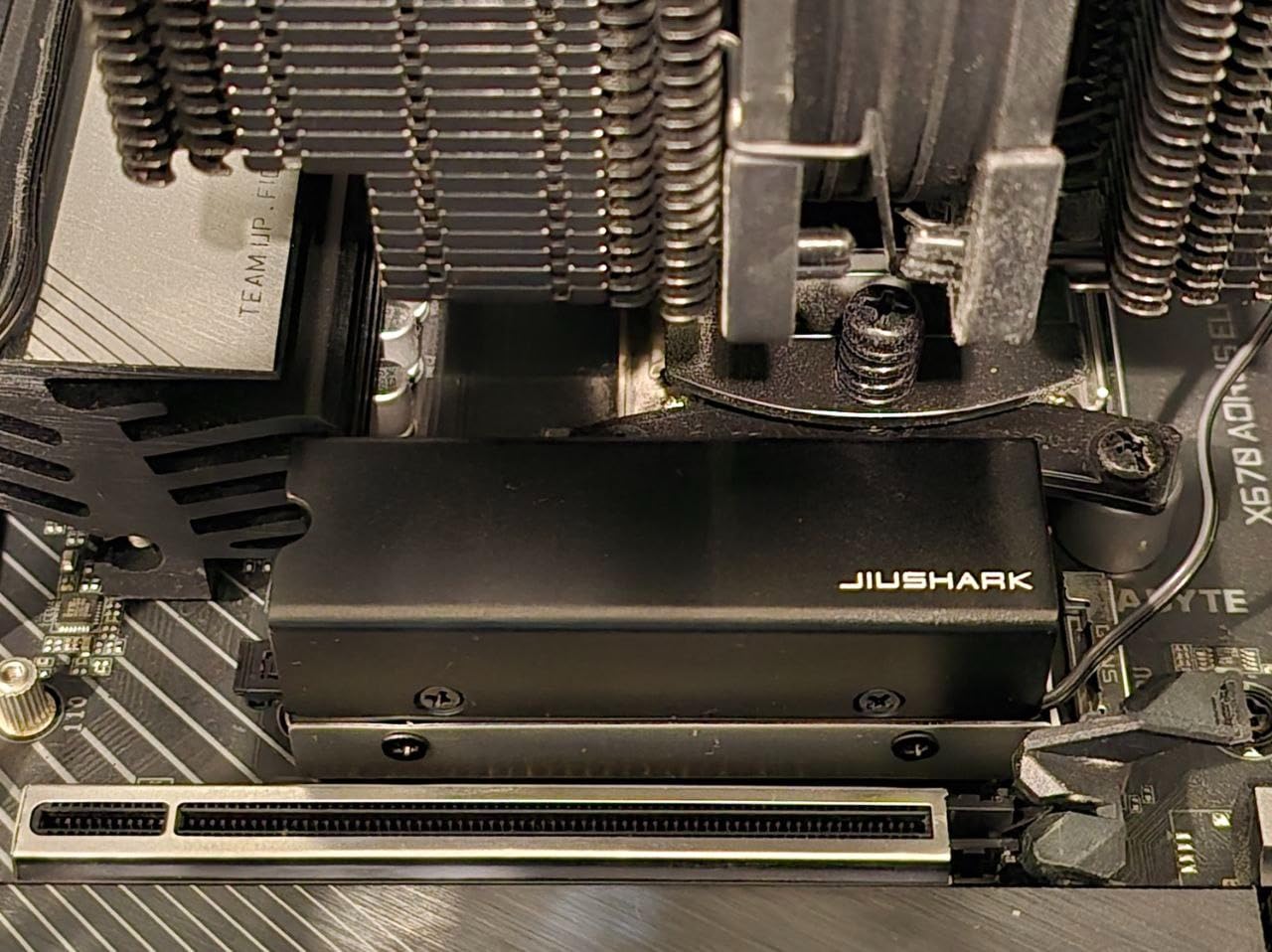 Crucial T705 PCIe Gen5 NVMe 1TB SSD, Up to 13,600MB/s, TLC NAND, Intel & Ryzen Compatible, for Hardcore Gaming & High-Speed Storage, Solid State Drive customer photo 2