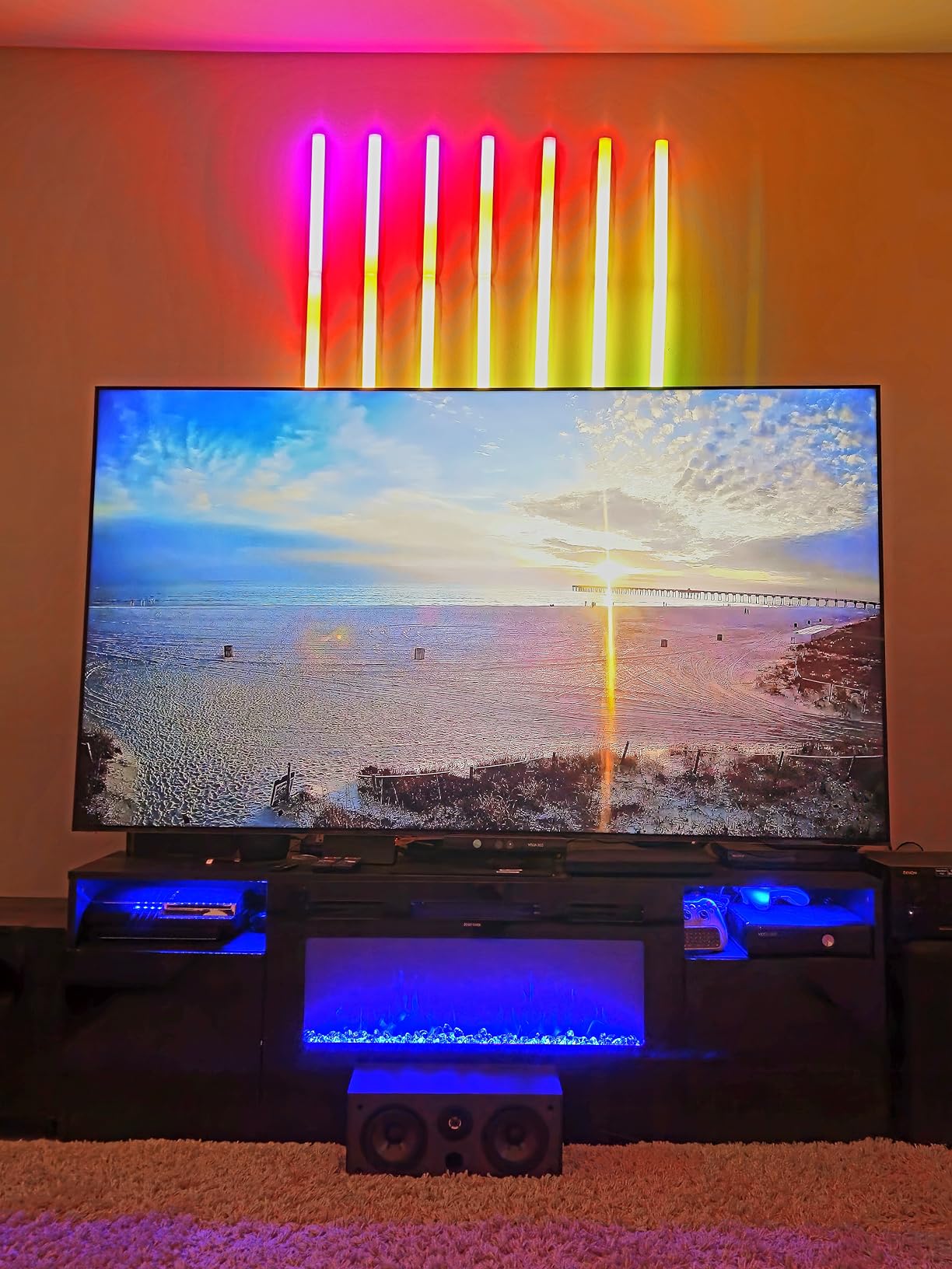 Samsung 85-Inch Class Neo QLED 8K QN900D Series Mini LED, Neo Quantum HDR Smart TV w/Dolby Atmos, Object Tracking Sound Pro, AI Motion Enhancer Alexa Built-in (QN85QN900D, 2024 Model) customer photo 1