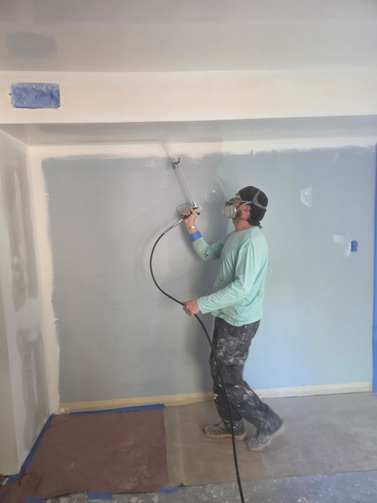 VEVOR 750W Stand Airless Paint Sprayer, 3000PSI High Efficiency Electric customer photo 1