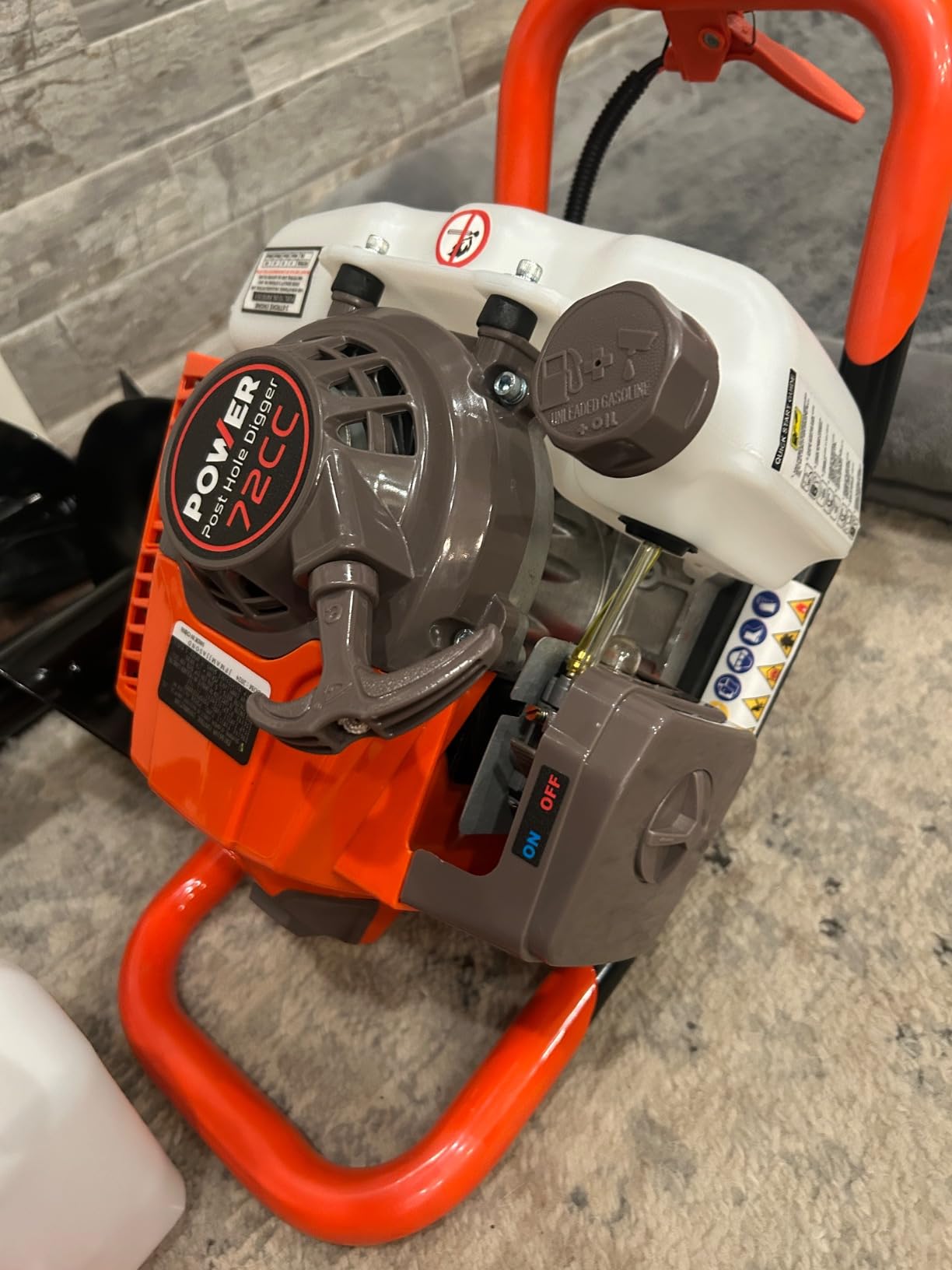 72CC Gas Powered Post Hole Digger with 6 Drill Bits (6