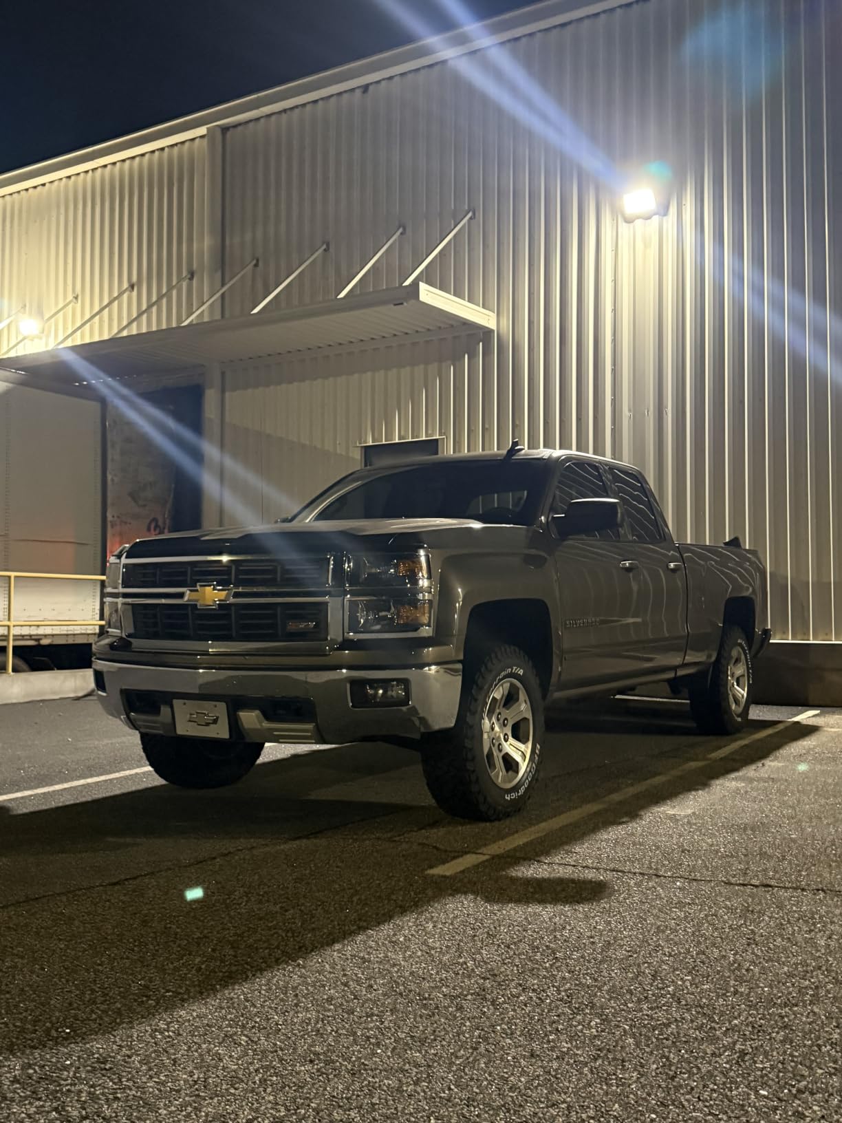 BFGoodrich All-Terrain T/A KO3 Car Tire for Light Trucks, SUVs, and Crossovers, LT265/70R18/E 124/121S customer photo 1