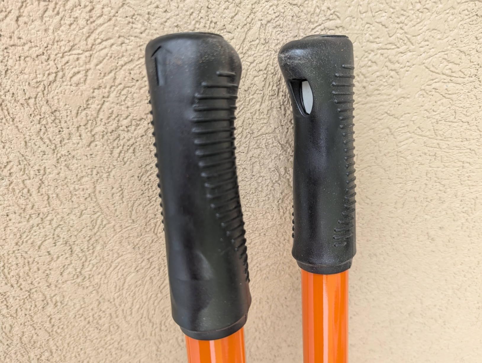 Nohovu Post Hole Digger, Heavy Duty with Fiberglass Handle, Carbon Steel Blades, 58 Inches, Orange & Black customer photo 1