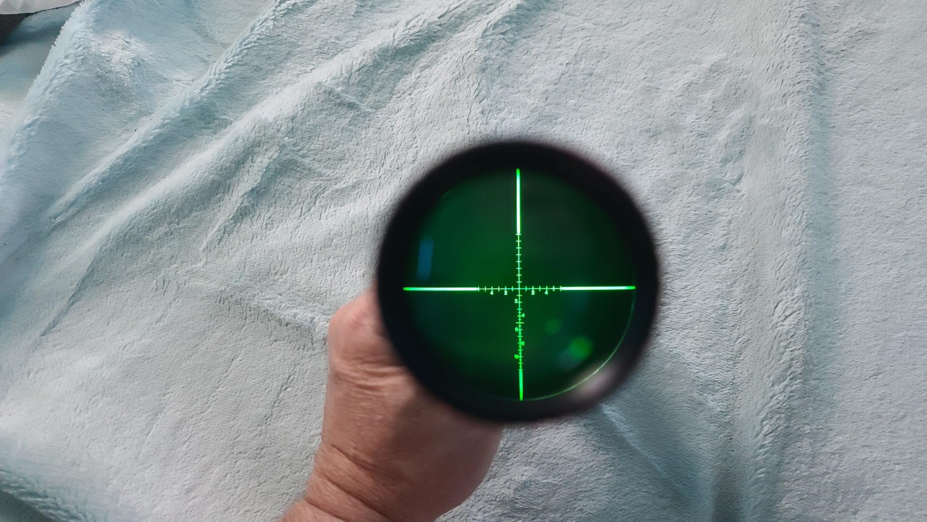 UUQ 4-16X44AO Rifle Scope for Hunting, Fits 11mm/20mm Mounts, SFP Long Range Optics with R/G/B Illumination, Crosshairs Reticle, Front Parallax Adjustment, Locking Turret, Sunshade customer photo 1