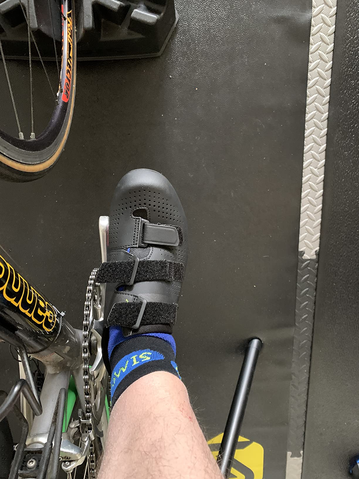 Shimano SH-RC703 Men's Cycling Shoes (Premium Road) customer photo 2
