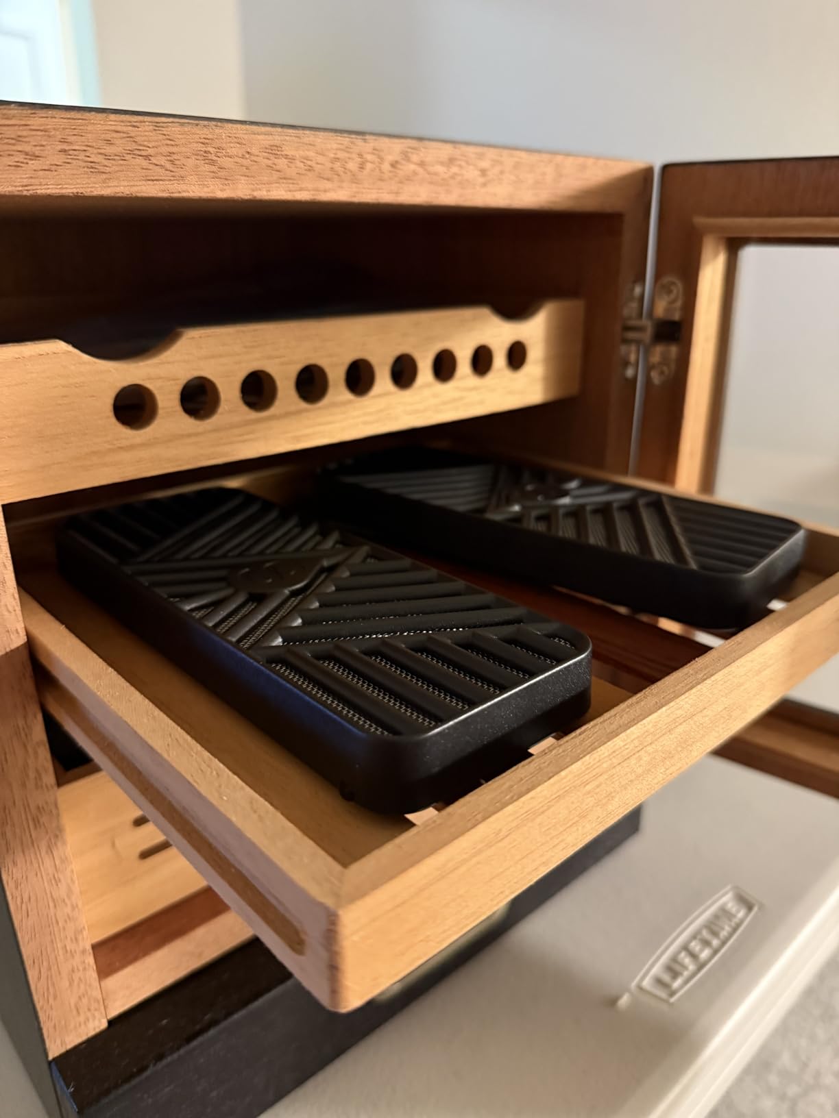 COOL KNIGHT Cigar Humidor Cabinet, Cigar Cabinet Humidor with Spanish Cedar Wood Drawer, Precision Hygrometer, 2 Humidifiers, Cigar Accessories Drawer and Travel Cigar Case, Christmas for Cigar Lovers customer photo 1