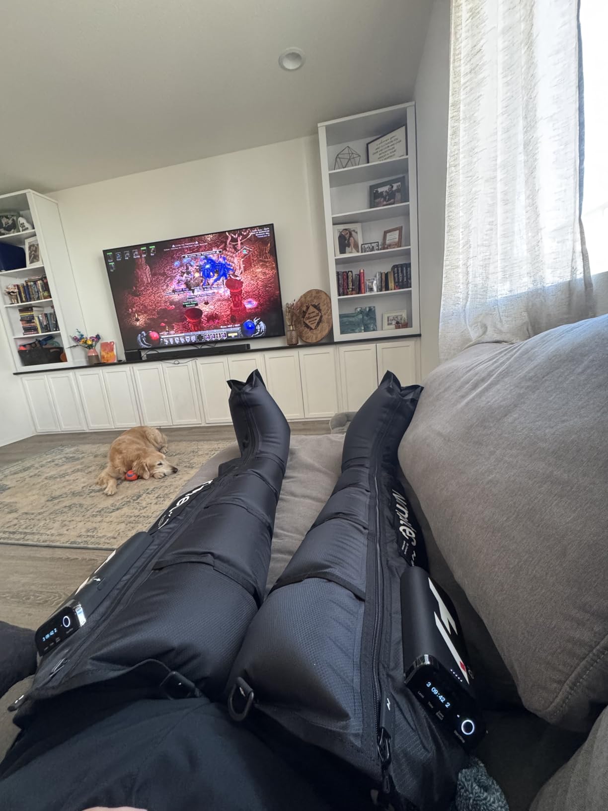 Hyperice Normatec Elite Wireless Compression Boots Recovery Size Standard customer photo 2