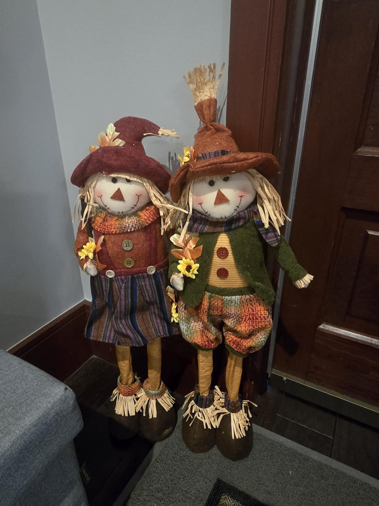Juegoal 2 Pack Fall Decorations Large Scarecrows with Stretchable Legs, 28