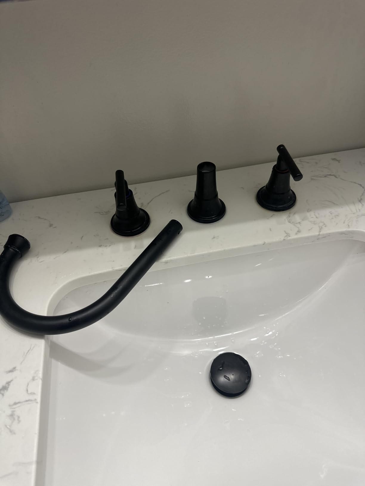FORIOUS Black Bathroom Faucet 3 Hole, 8