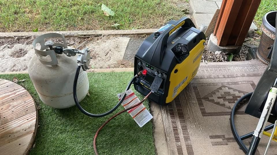 Champion 4000-Watt Dual Fuel RV Ready Portable Inverter Generator customer photo 2
