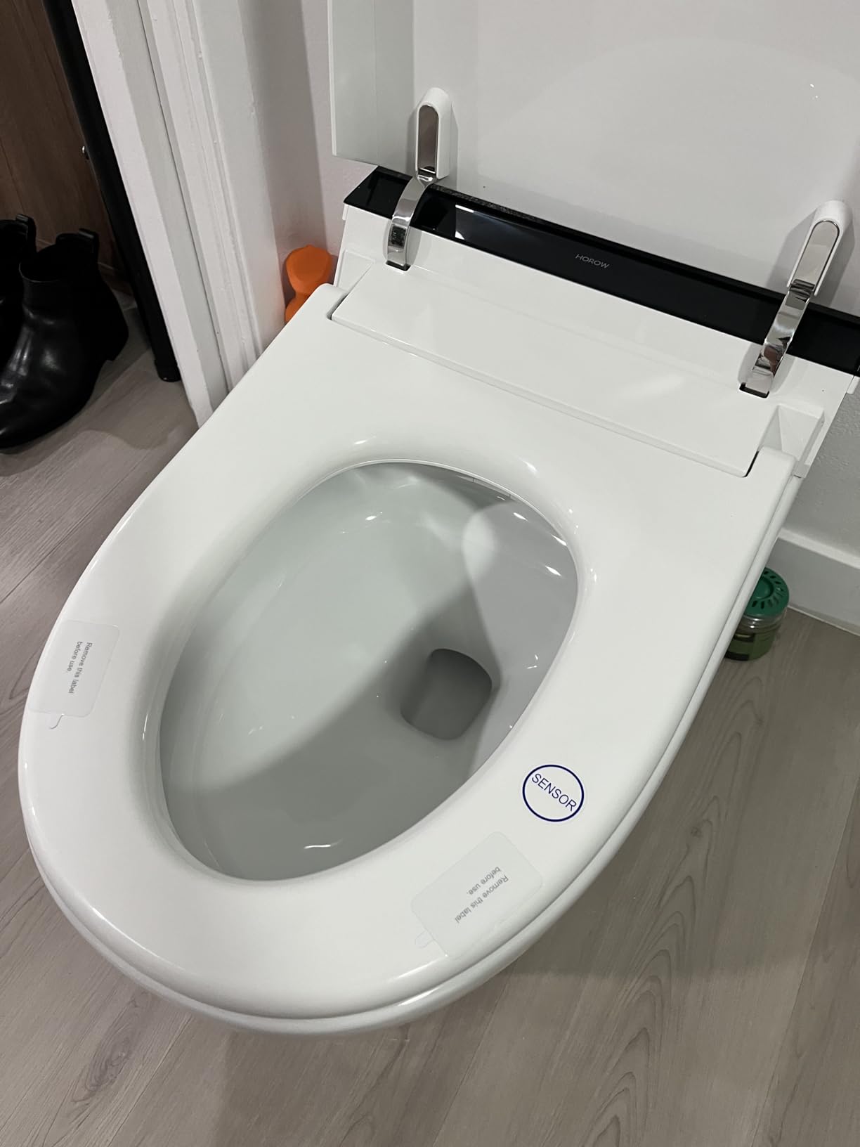 HOROW T38 Artistic Smart Toilet, Bidet Toilet with Powerful Flush, Auto Open/Close Lid, Instant Warm Water, Elongated Heated Seat, Dryer, Night Light, Deodorization customer photo 1