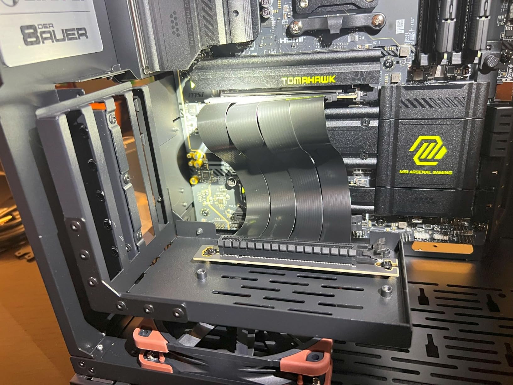 MAG X870 Tomahawk WiFi Gaming Motherboard (AMD Ryzen 9000/8000/7000, AM5, DDR5, PCIe 5.0, M.2 Gen5, USB 40Gbps, Wi-Fi 7, 5Gbps LAN) customer photo 2