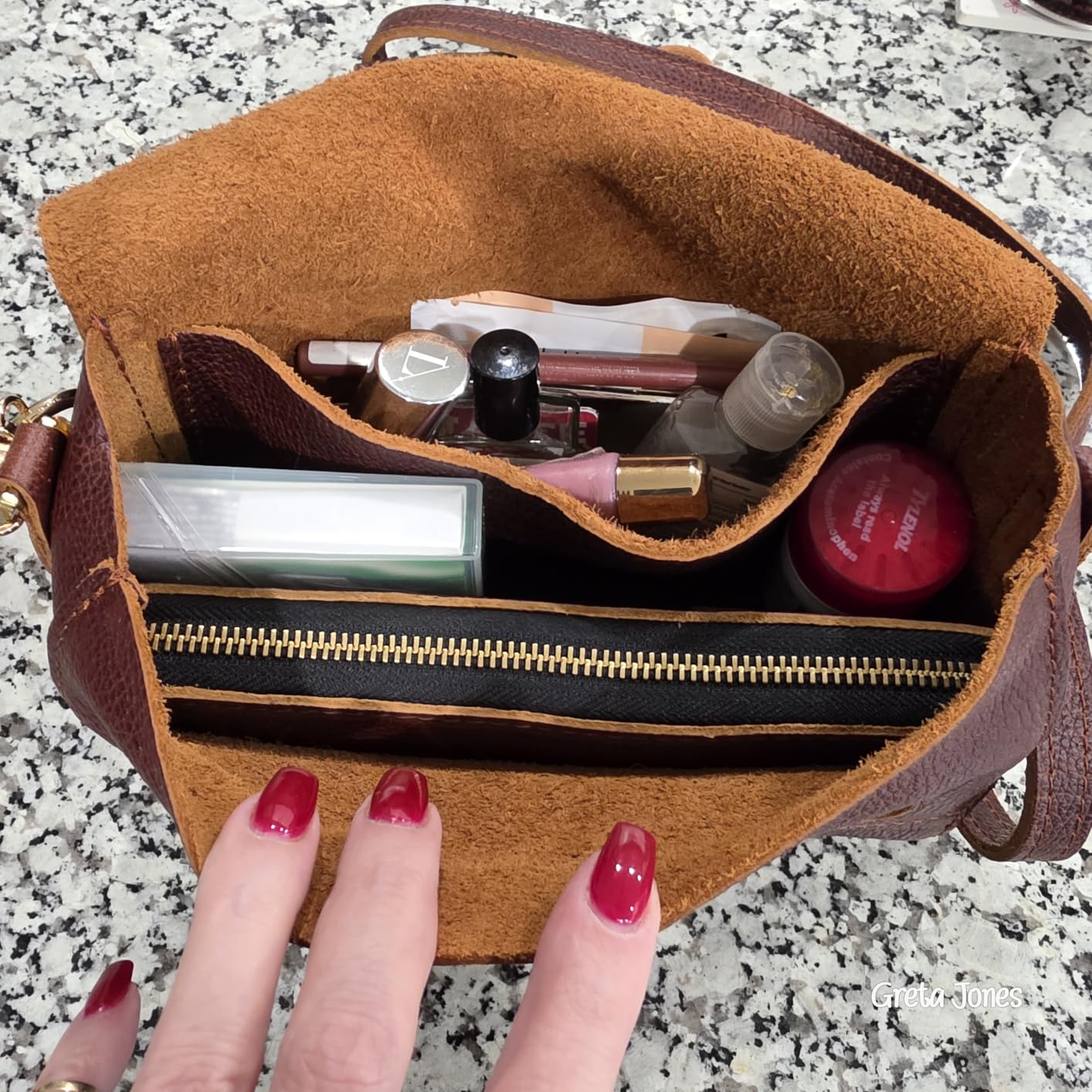 Portland Leather Goods Metro Crossbody Bag for Women - Full-Grain Hides customer photo 1