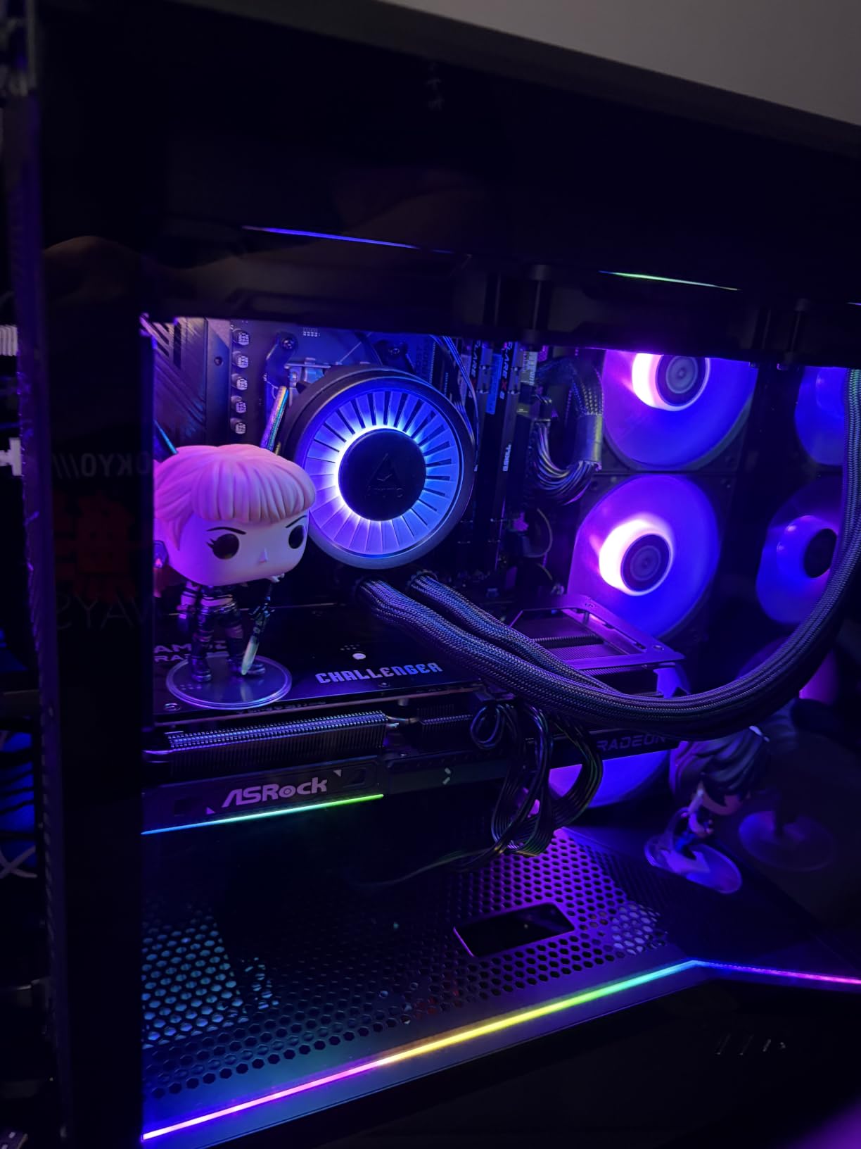 ARCTIC Liquid Freezer III Pro 360 A-RGB - AIO CPU Cooler, 3 x 120 mm Water Cooling, 38 mm Radiator, PWM Pump, VRM Fan, AMD AM5/AM4, Intel LGA1851/1700 Contact Frame - Black customer photo 2