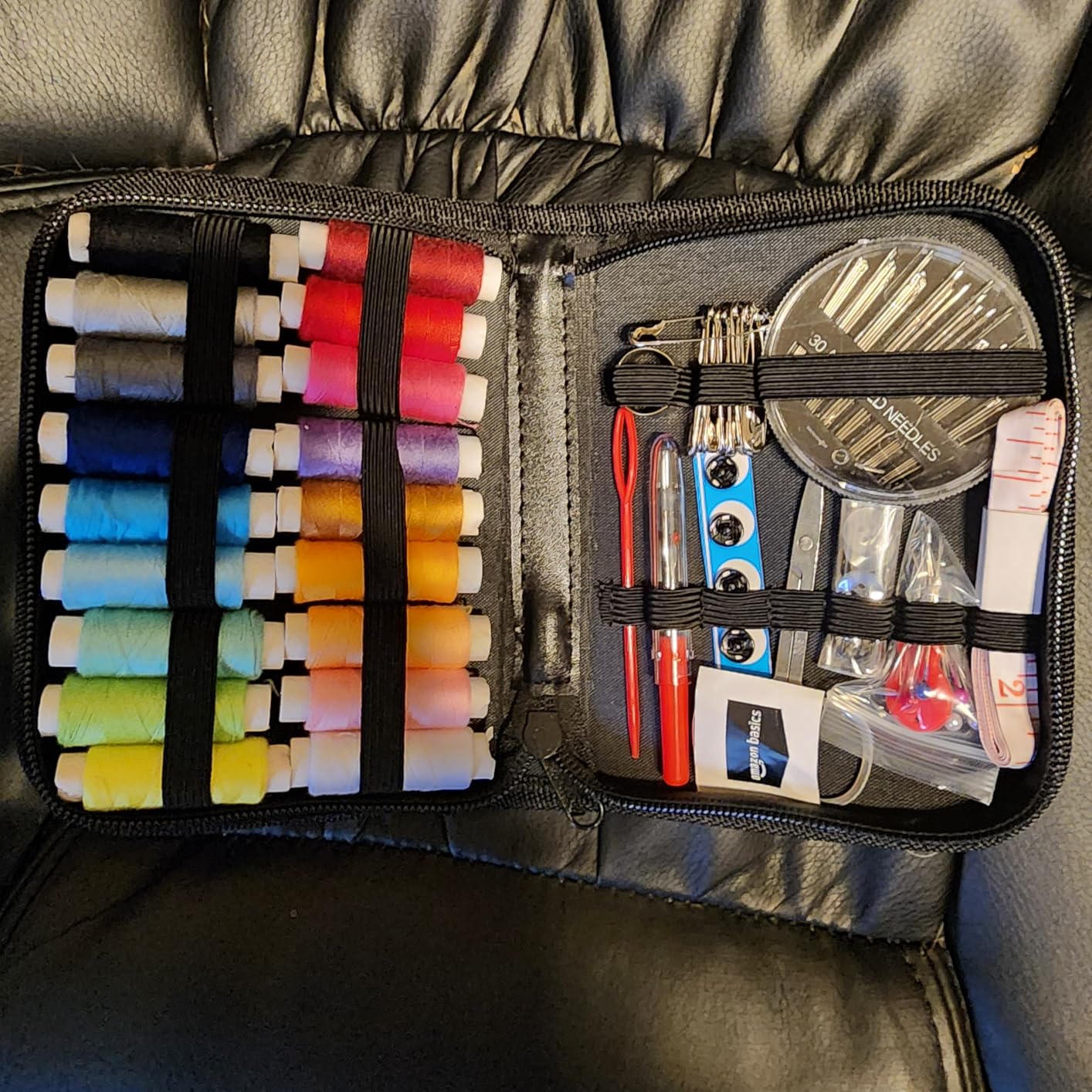 Amazon Basics Portable Travel Sewing Kit for Adults, Includes Threads, Needles, Scissors, Buttons, Thimbles, Measuring Tape, Threader, Seam Ripper and Safety Pins, Black customer photo 1