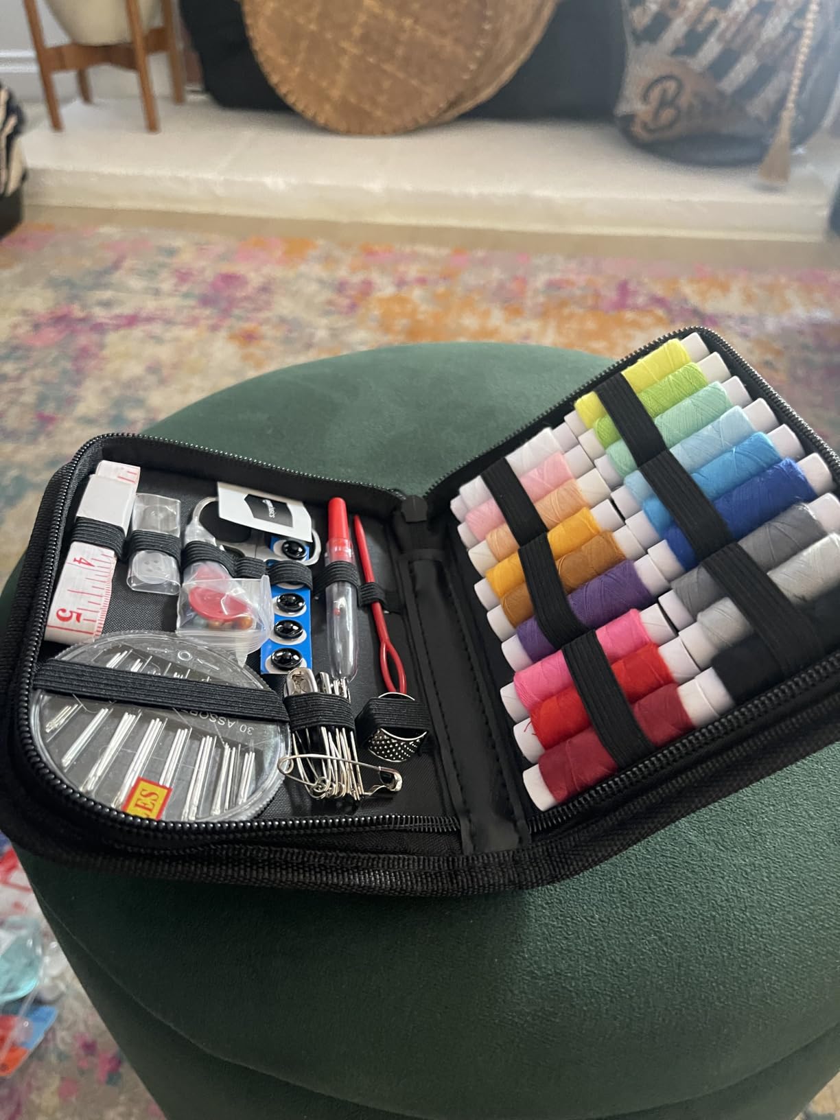Amazon Basics Portable Travel Sewing Kit for Adults, Includes Threads, Needles, Scissors, Buttons, Thimbles, Measuring Tape, Threader, Seam Ripper and Safety Pins, Black customer photo 2