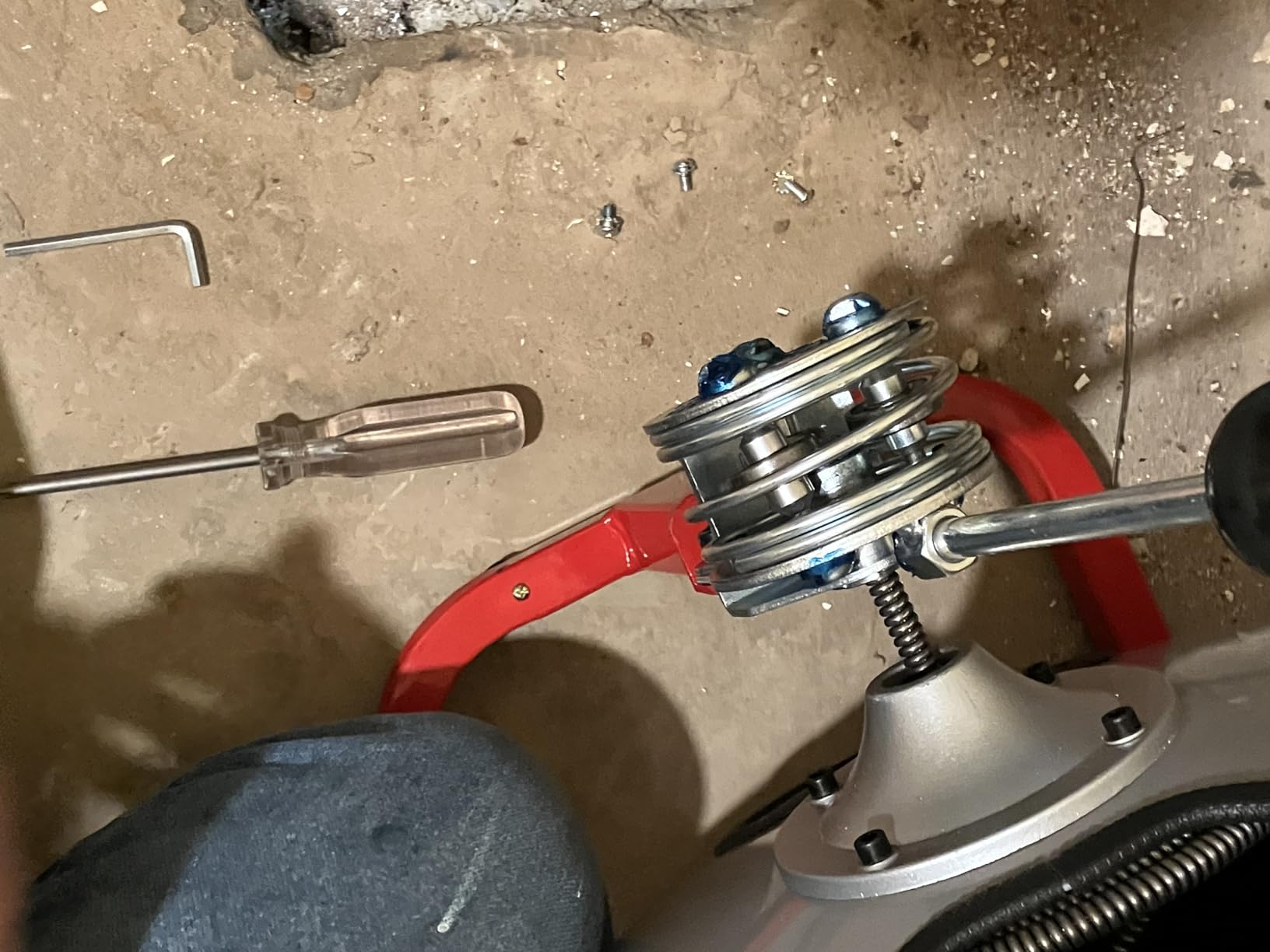 Albott 100 FT x 1/2 Inch Electric Drain Cleaner Machine, Auto-Feed Sewer Snake Auger for 1-4 Inch Pipes, with 10 Cutters, Wheels and Foot Switch customer photo 1