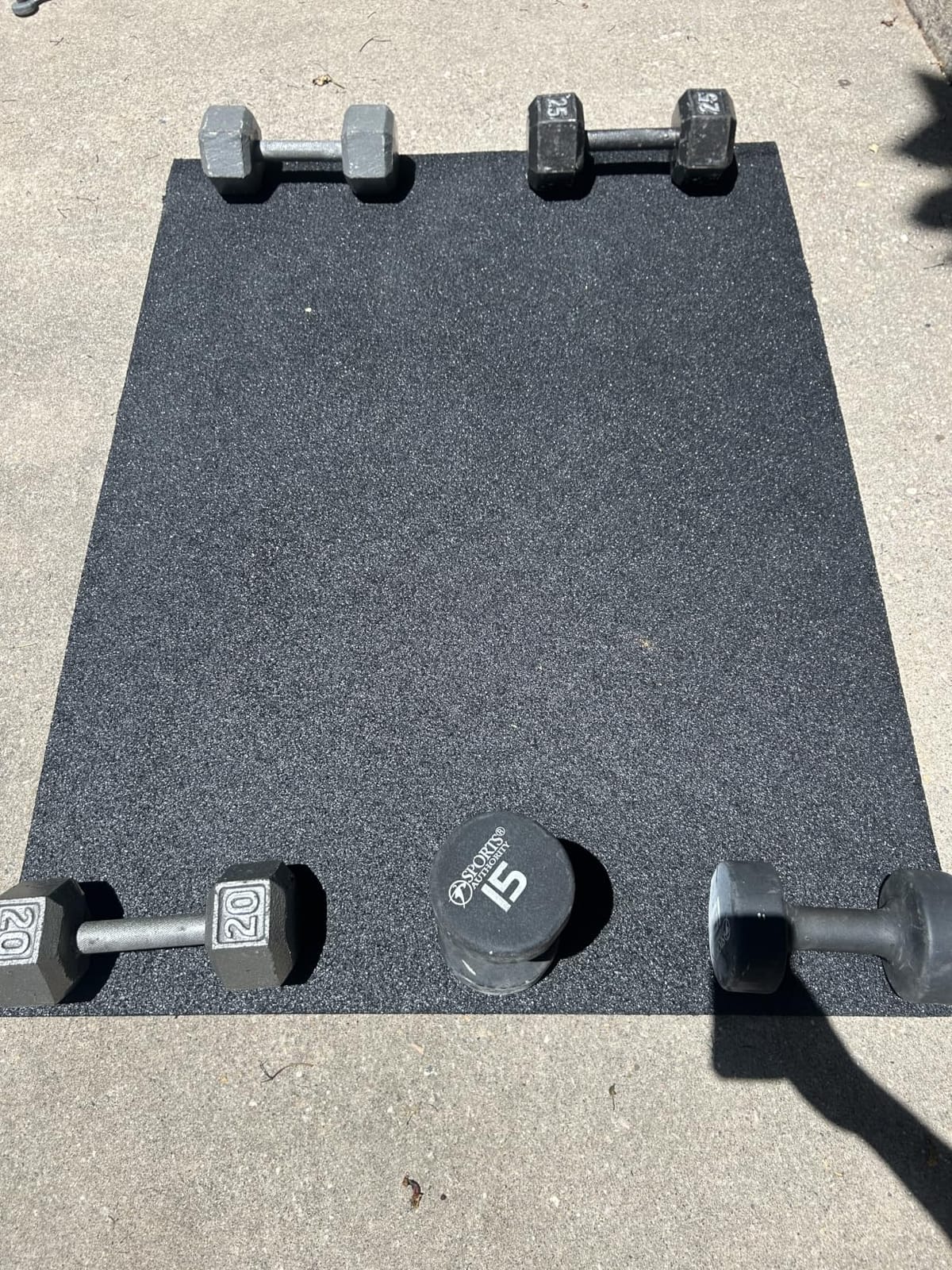 Mohawk Home Heavy Duty Rubber Stall Mat - Gym Floor- Under Dog Crate - All Purpose Utility 2'x3' - 1/2