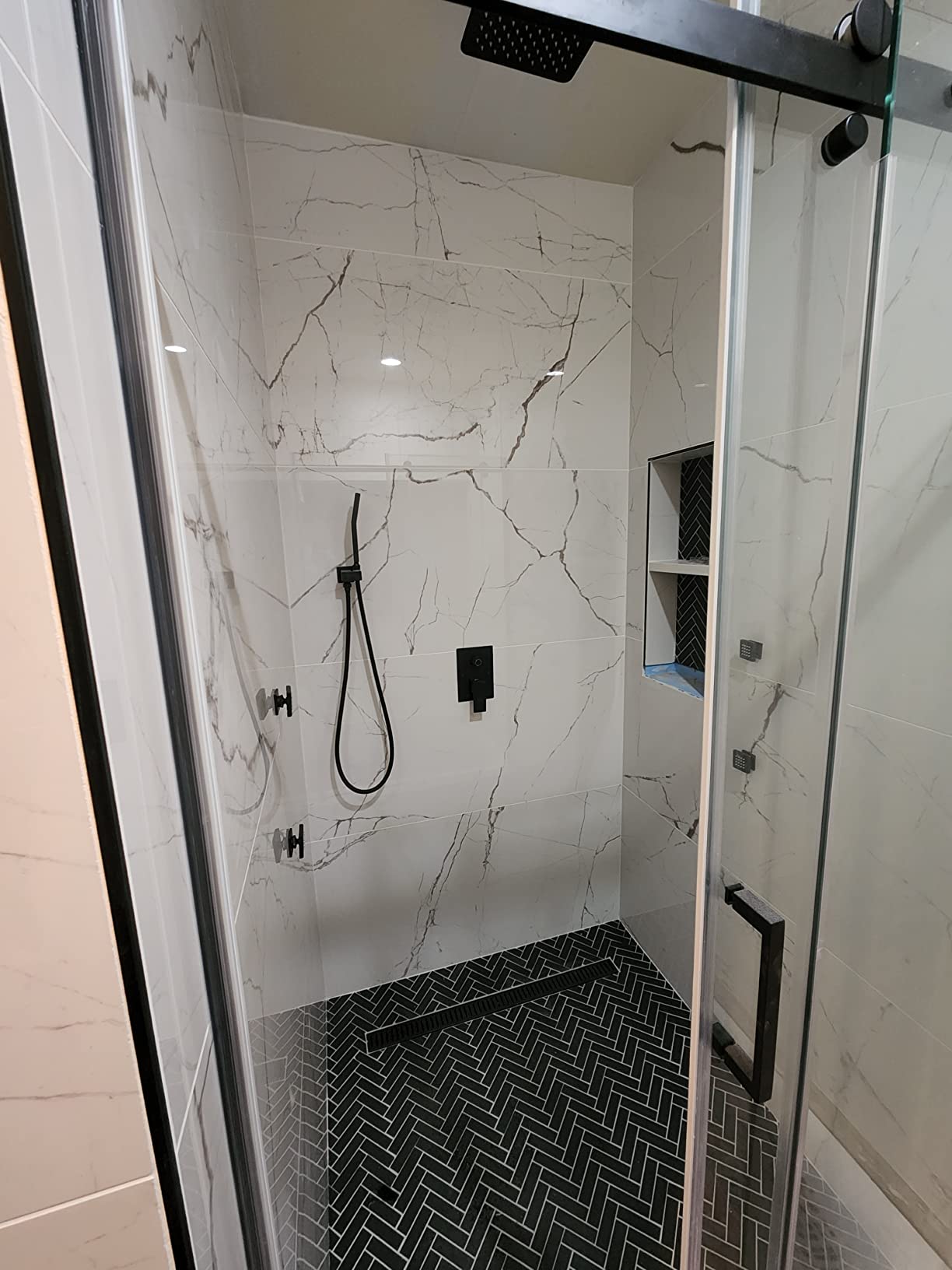Bostingner Shower System Brushed Gold, 10