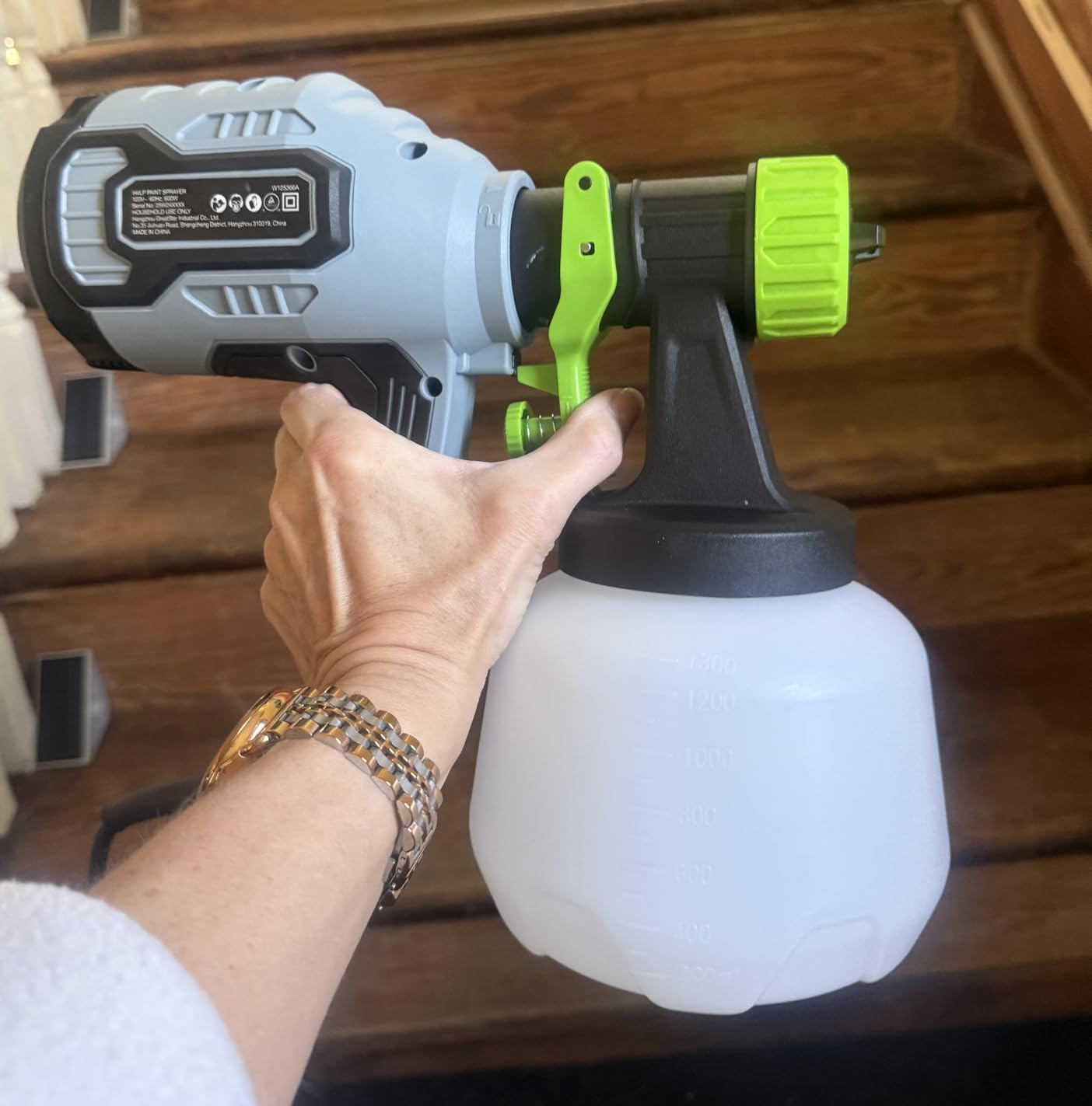 WORKPRO 600W HVLP Paint Sprayer with 4 Nozzles & 44 fl.oz Container | 3 Spray Patterns, Adjustable Flow, 1300ml, For Furniture, Cabinets, Fence, Walls, Doors, DIY Projects customer photo 1