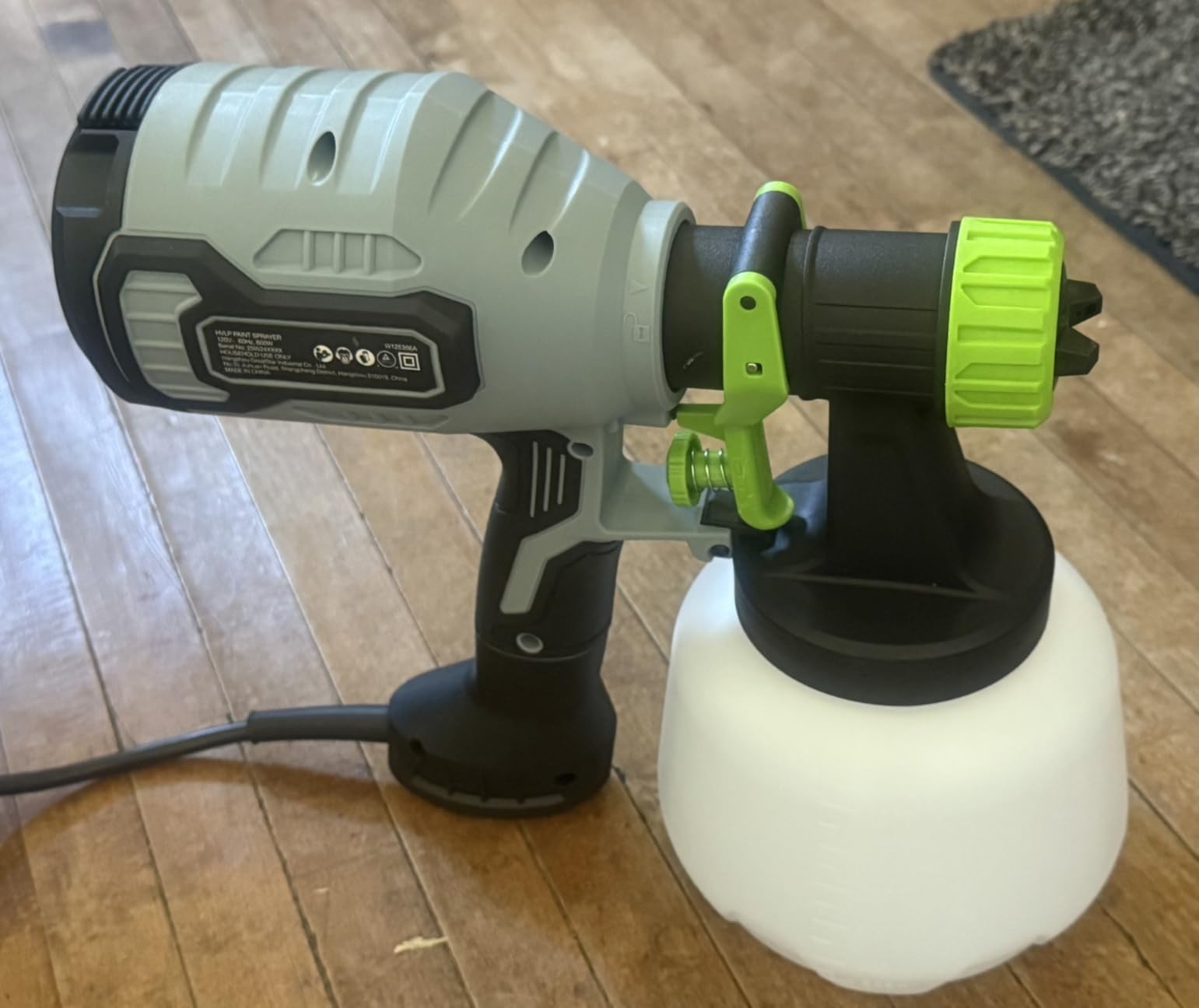 WORKPRO 600W HVLP Paint Sprayer with 4 Nozzles & 44 fl.oz Container | 3 Spray Patterns, Adjustable Flow, 1300ml, For Furniture, Cabinets, Fence, Walls, Doors, DIY Projects customer photo 2