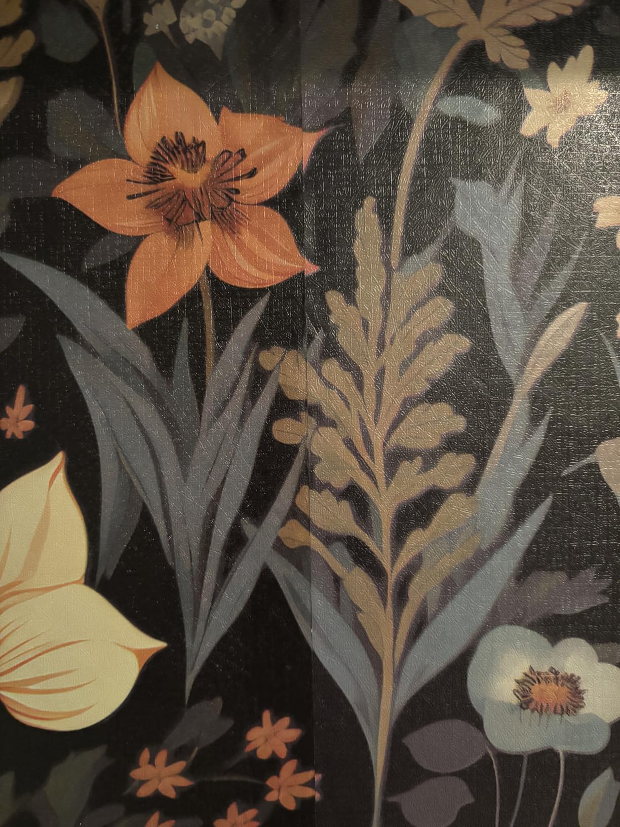 Orainege Vintage Floral Peel and Stick Wallpaper Boho Floral Contact Paper customer photo 1