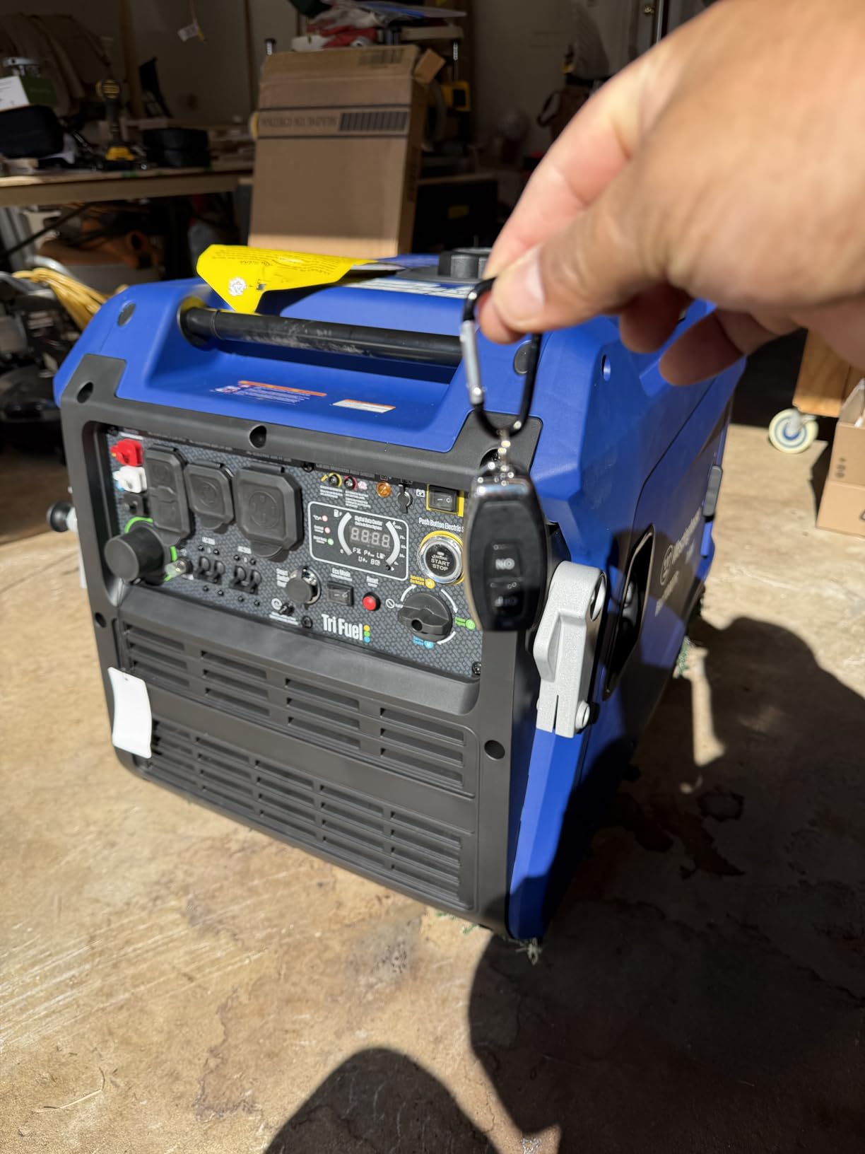 Westinghouse 12000 Peak Watt Tri-Fuel Portable Inverter Generator, Remote Start, Transfer Switch Ready, Gas/Propane/Natural Gas Powered, Low THD, Safe for Electronics, Parallel Capable, CO Sensor customer photo 1
