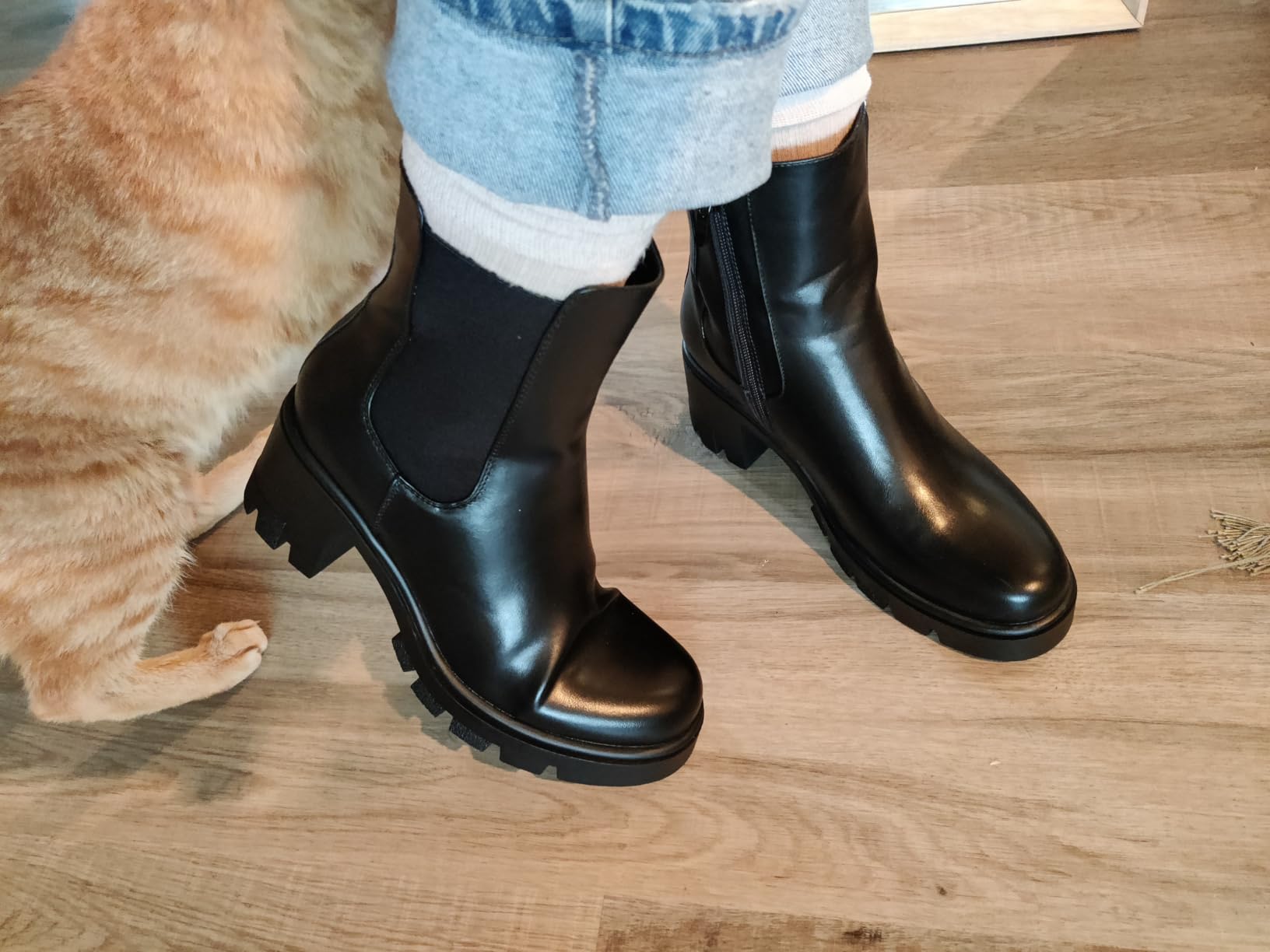 CELLENZ Women Chelsea Ankle Boots: 2.9 Inch Comfortable Platform Boot | Fashion Chunky Heel Short Booties, 2026 Fall Winter Shoes for Daily Wear & Weekend Travel & Night Out customer photo 2