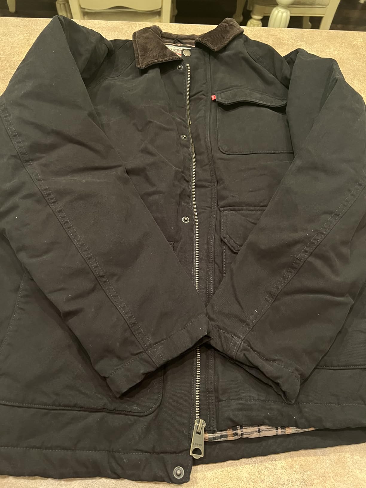 Levi's Men's Cotton Barn Jacket With Corduroy Collar customer photo 2