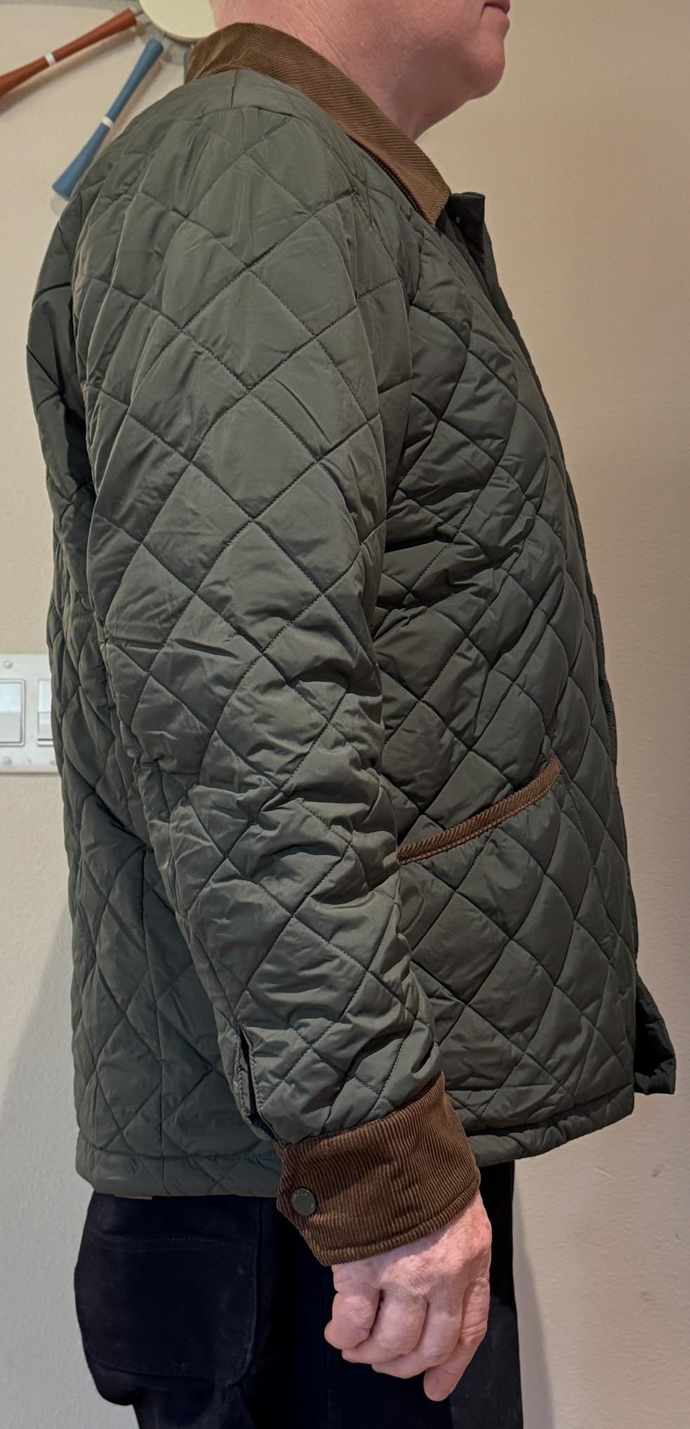 Orolay Men's Lightweight Quilted Puffer Jacket Water Repellent Barn Coat Casual Outerwear with Pockets customer photo 1
