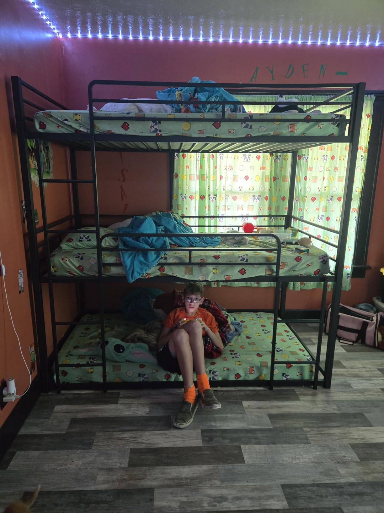 LIKIMIO Twin Over Twin Over Twin Bunk Bed with 2 Ladders | Triple Bunk Bed with Guardrails, Heavy Duty Metal Bunk Bed, Closely Spaced Slats customer photo 1