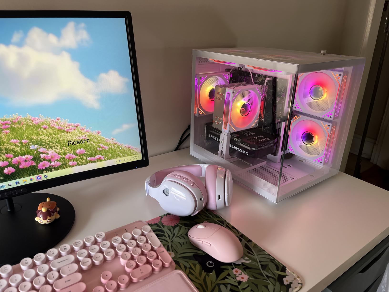 suevery Pre Built Desktop Computer Gaming PC, Black | 16G Memory, 512G SSD, AMD Ryzen5 6Cores 3.6G Up to 4.1G, AMD Radeon 4G Graphics Card, Wi-Fi6 Home customer photo 2