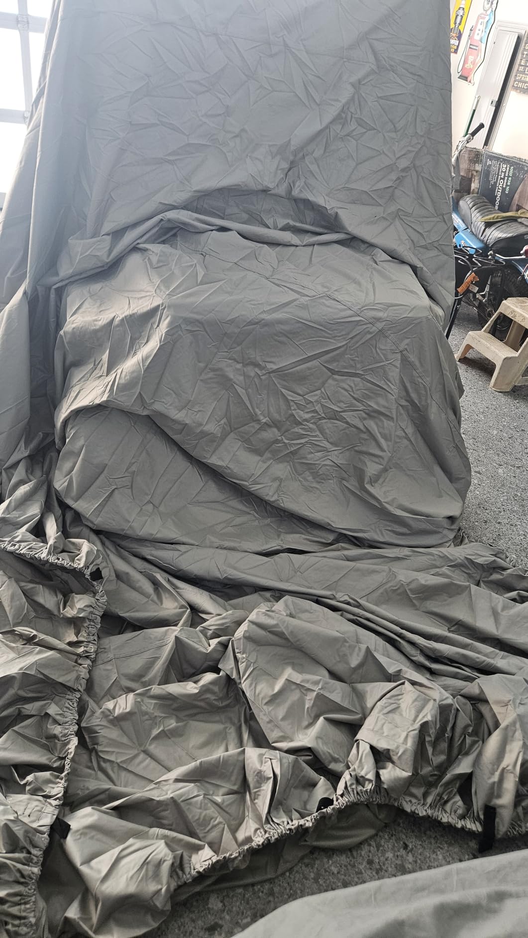 KEMIMOTO Pontoon Boat Cover 21-24ft, Heavy Duty UV Resistant Waterproof Oxford Fabric, Trailerable Pontoon Cover with 15 Adjustable Tie Down Straps, Black customer photo 2