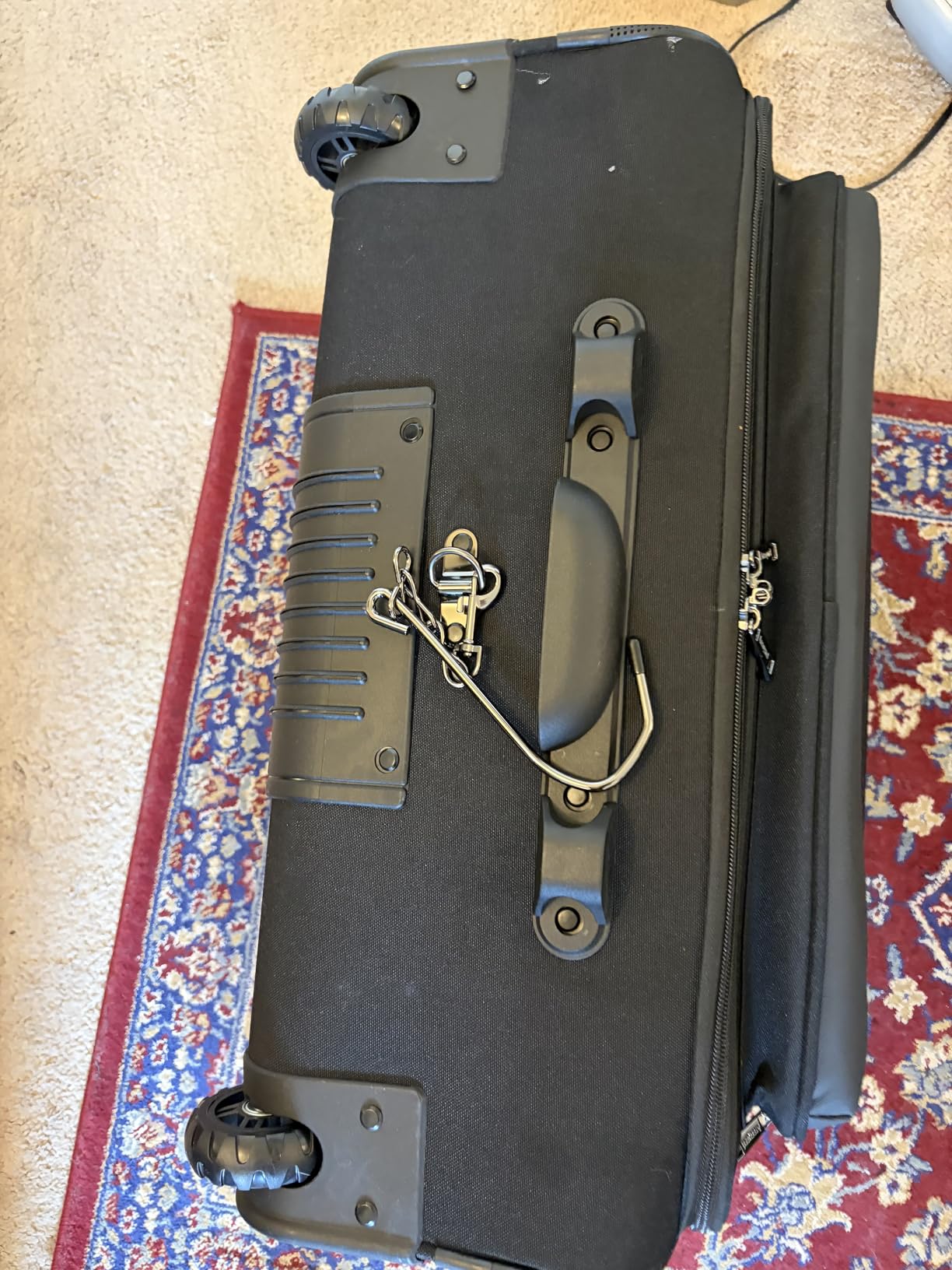 Arcoyard Rolling Garment Bag with 2 Packing Cubes, Carry On Garment Bag with 17.3 inch Laptop Compartment, Softside Expandable Wheeled Travel Suitcase Luggage for Business Trips, Men and Women, Black customer photo 2