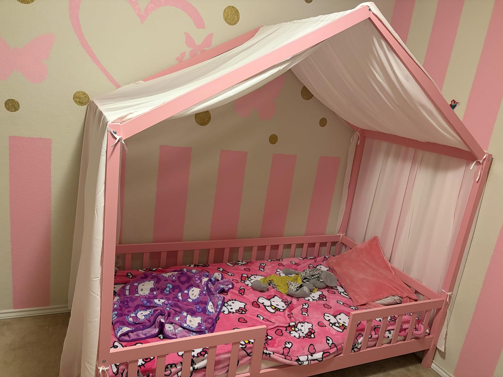 Twin Montessori House Bed with High Rails, Low Floor Bed Twin with Roof & Canopy, White customer photo 1
