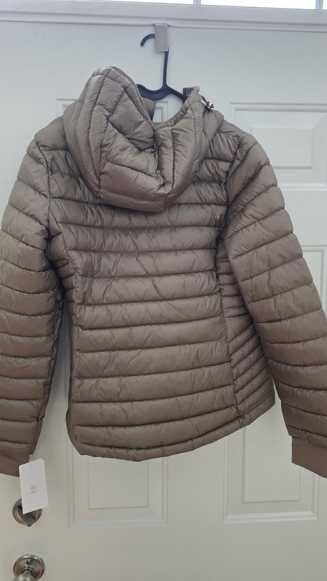 Tommy Hilfiger Women's Puffer Jacket, Lightweight Packable Jacket With Hood & Bag customer photo 1