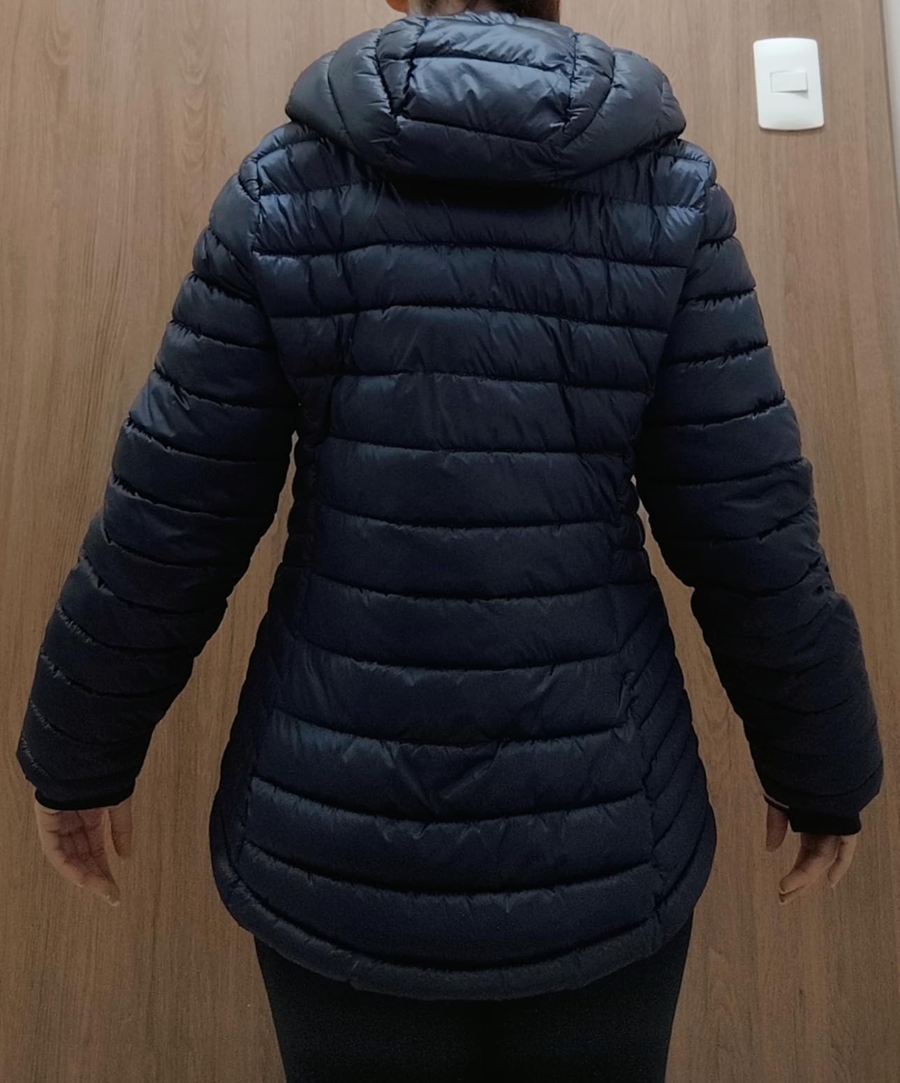 Tommy Hilfiger Women's Puffer Jacket, Lightweight Packable Jacket With Hood & Bag customer photo 2