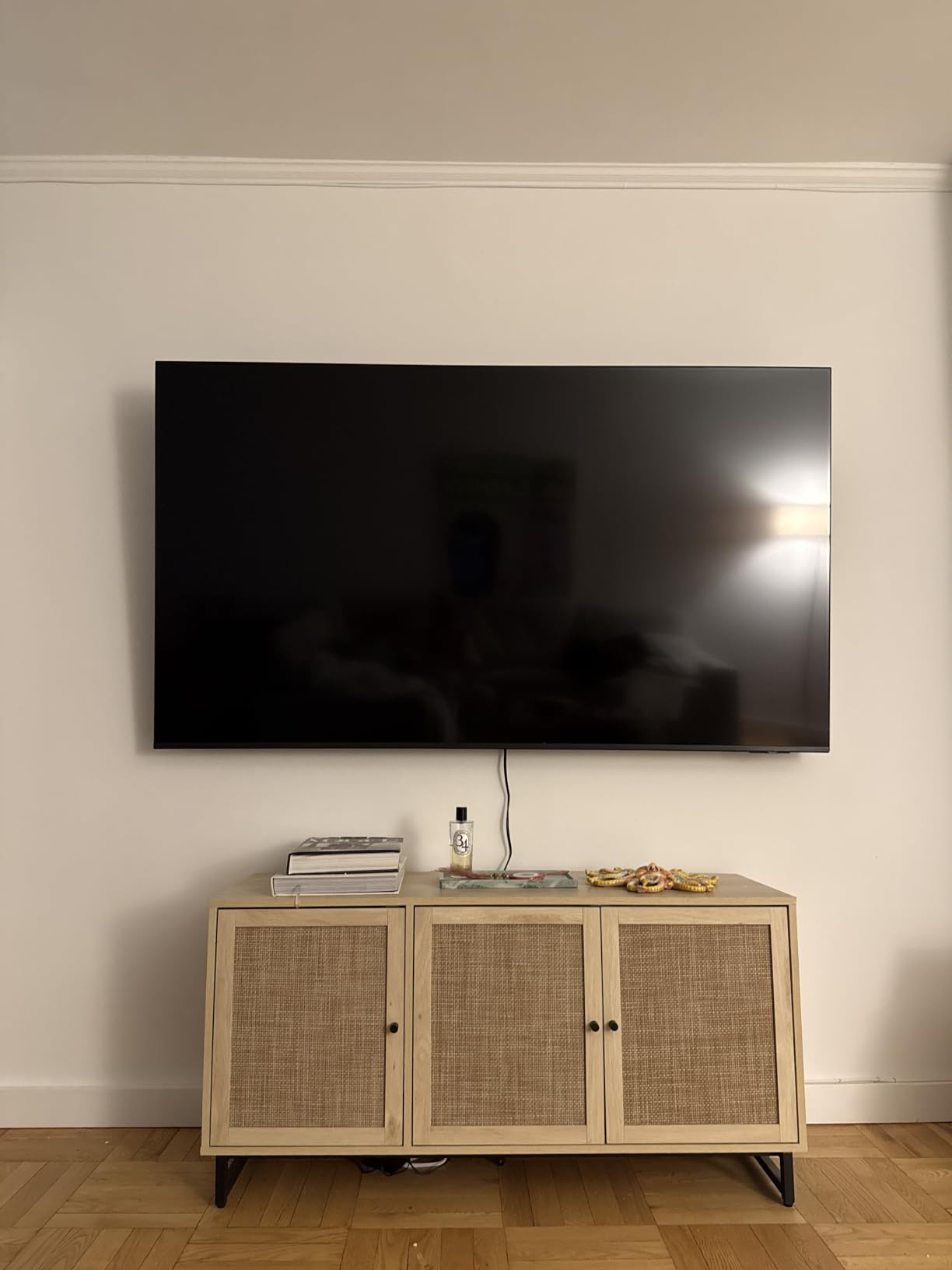 Samsung 75-Inch Class Mini LED M70H Series Samsung Vision AI Companion Smart TV (2026 Model, 75M70H) Processor 4K, Pure Spectrum Color, Motion Xcelerator + DLG 120Hz customer photo 1