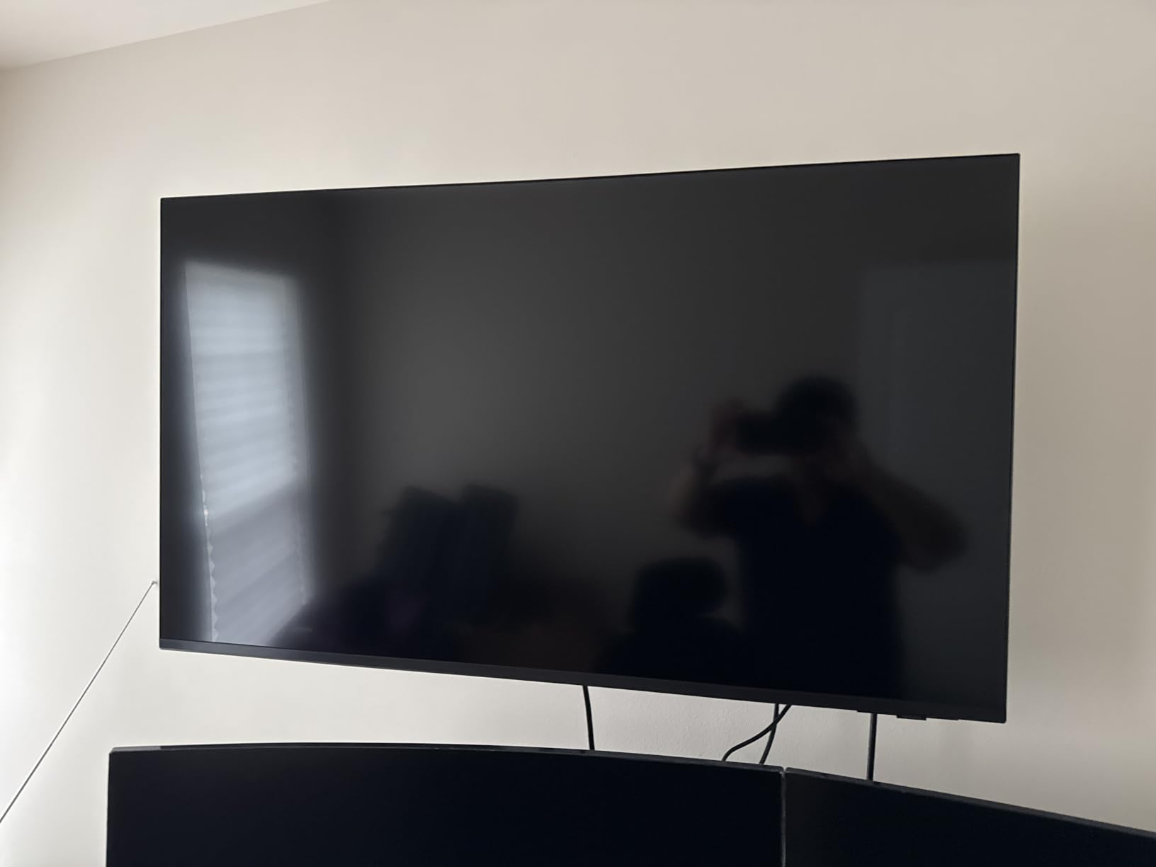 Samsung 50-Inch Class U8000H Series Crystal UHD 4K Smart TV, 2026 Model with Samsung Vision AI customer photo 2