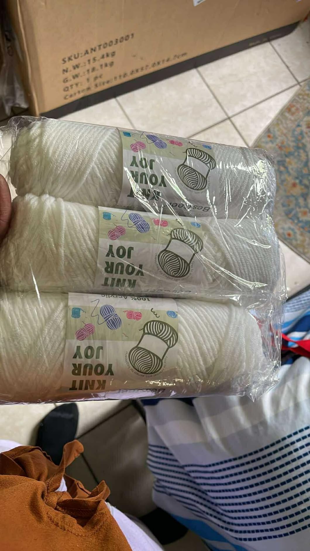 BESGEER 42 Rolls x 25G Acrylic Tufting Yarn Kit for Rug Making | Specially Made For Handmade Tufting and Carpet Production customer photo 2