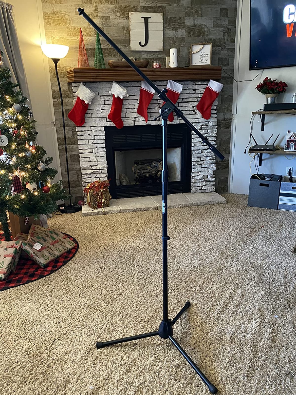 On-Stage MS7701B Euro Boom Mic Stand (For Vocal and Instrument Microphones customer photo 1