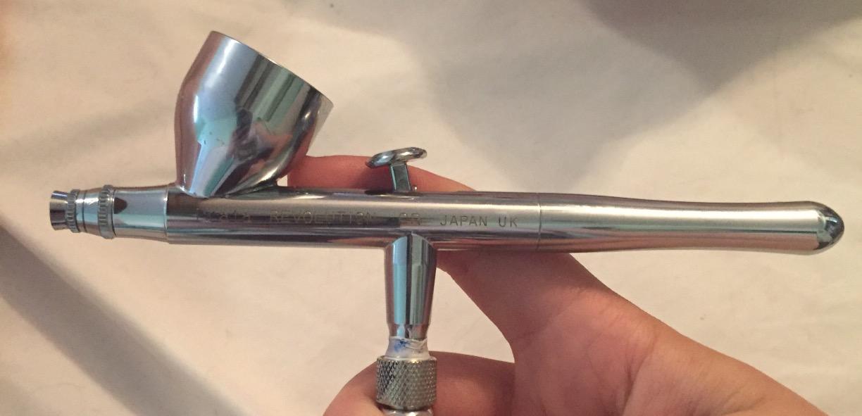 Iwata Revolution CR Airbrush customer photo 2