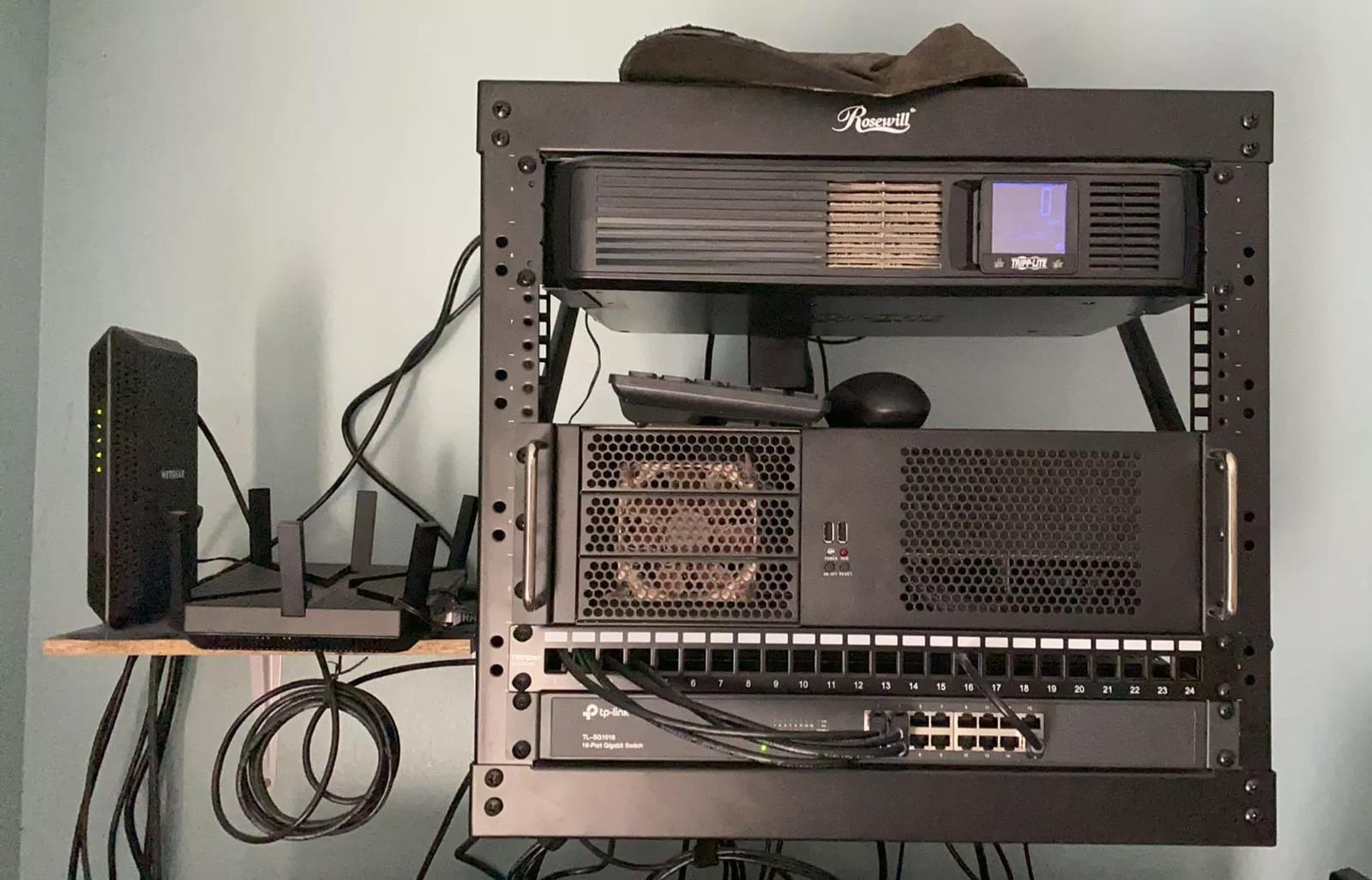 Eaton Tripp Lite SMART1500LCD 1500VA 2U Rack Mount UPS 900W Battery Backup customer photo 1