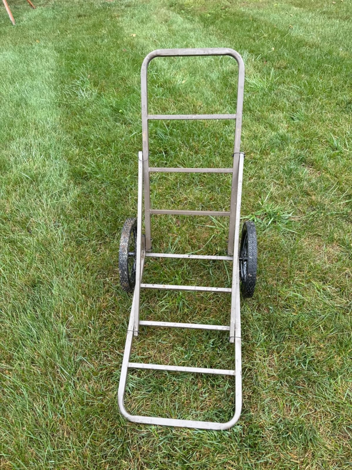 Guide Gear Deluxe Deer Cart, Game Hauler Hunting Gear Accessories, with Big Wheels customer photo 1
