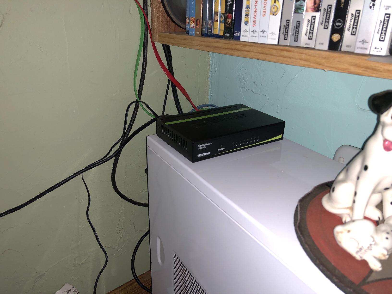 TRENDnet 8-Port Mini Gigabit Switch, TEG-S80g, Ethernet Splitter customer photo 1