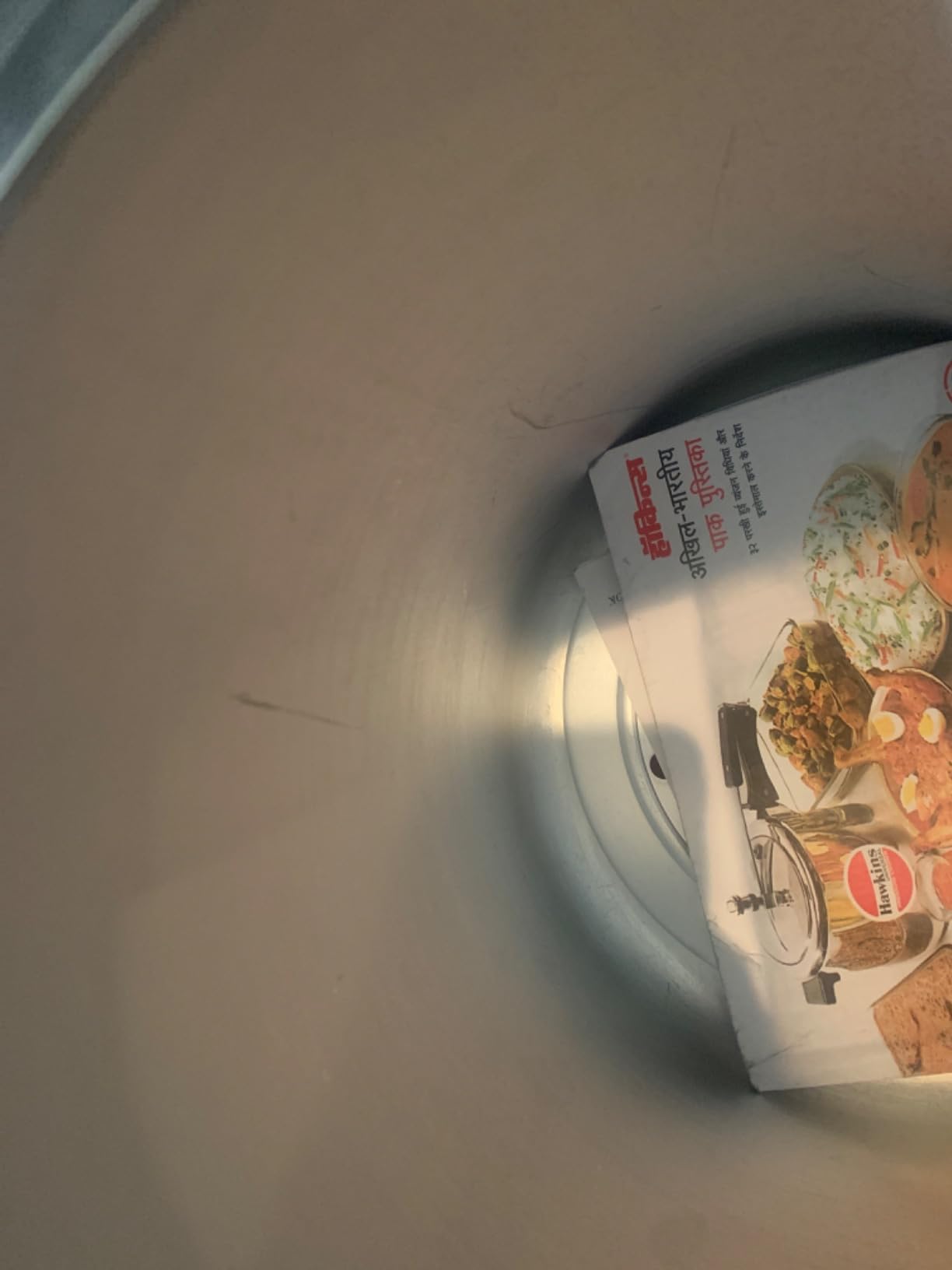Hawkins Bigboy Aluminum Pressure Cooker, 22 Litres customer photo 2